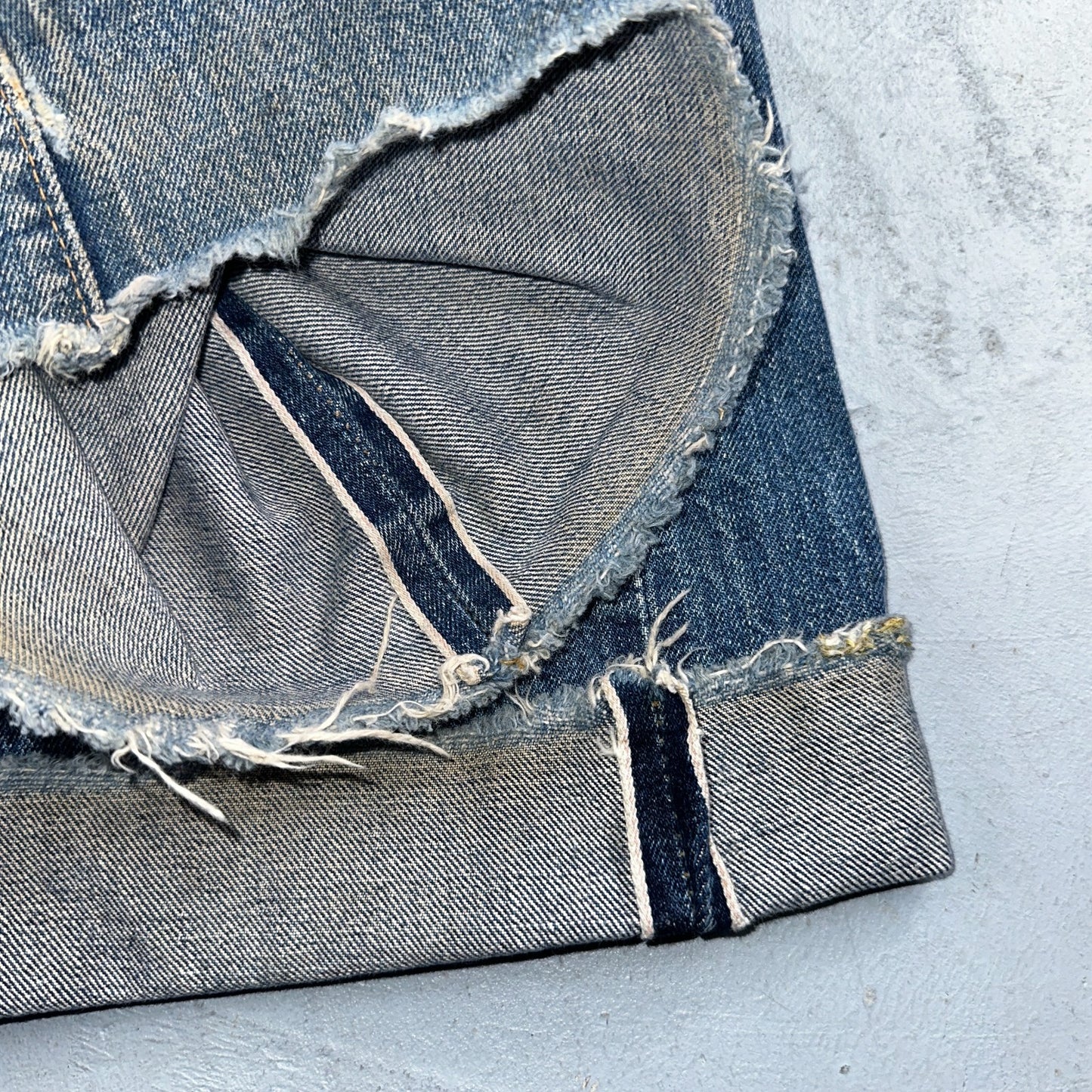 Levis 501 Vintage 70s SS Redline Selvedge USA XX Jeans Med Wash 48x30 Act 44x24