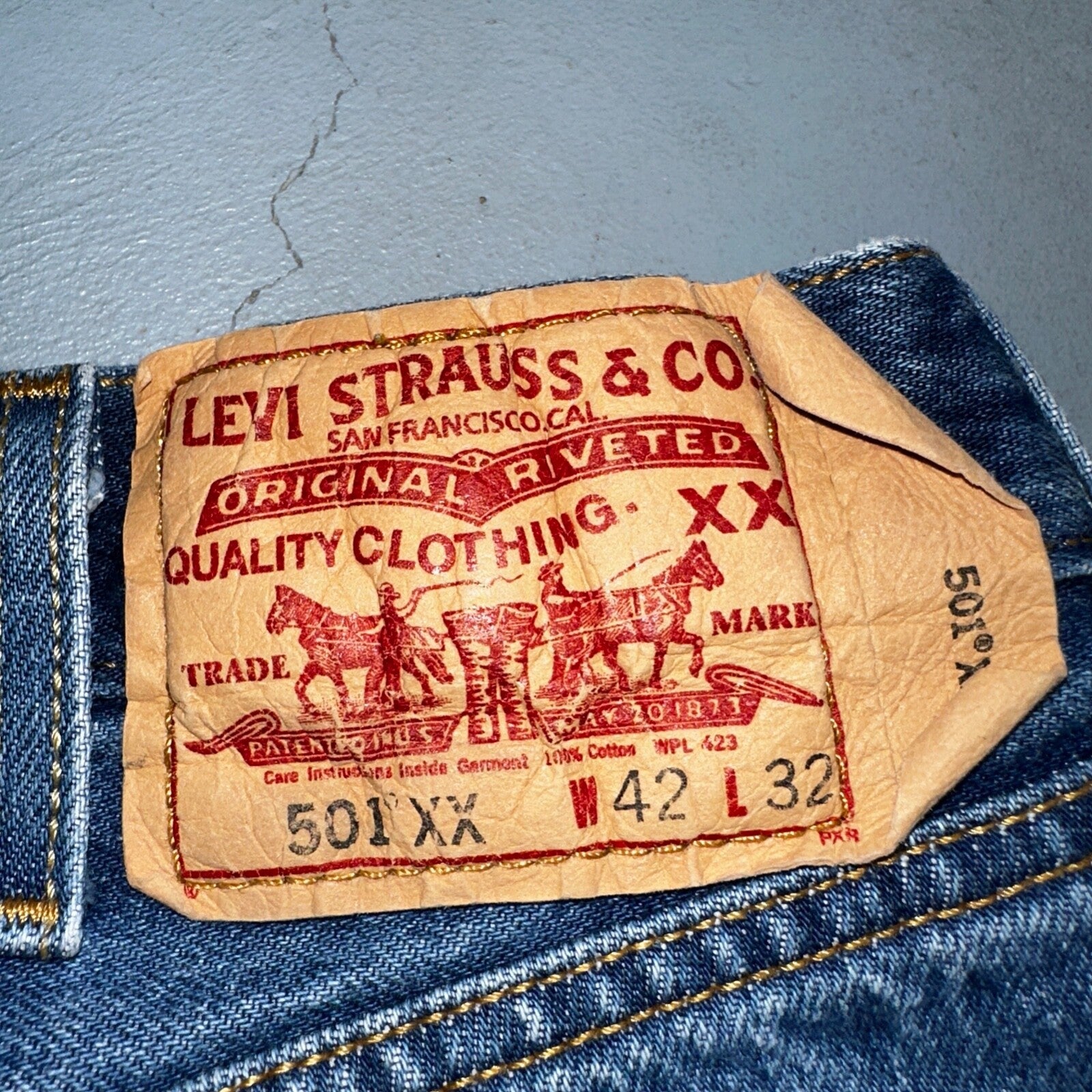Levis 501 Vintage Y2K XX Straight Leg Jeans Blue Med Wash 42x32 Act 39x28