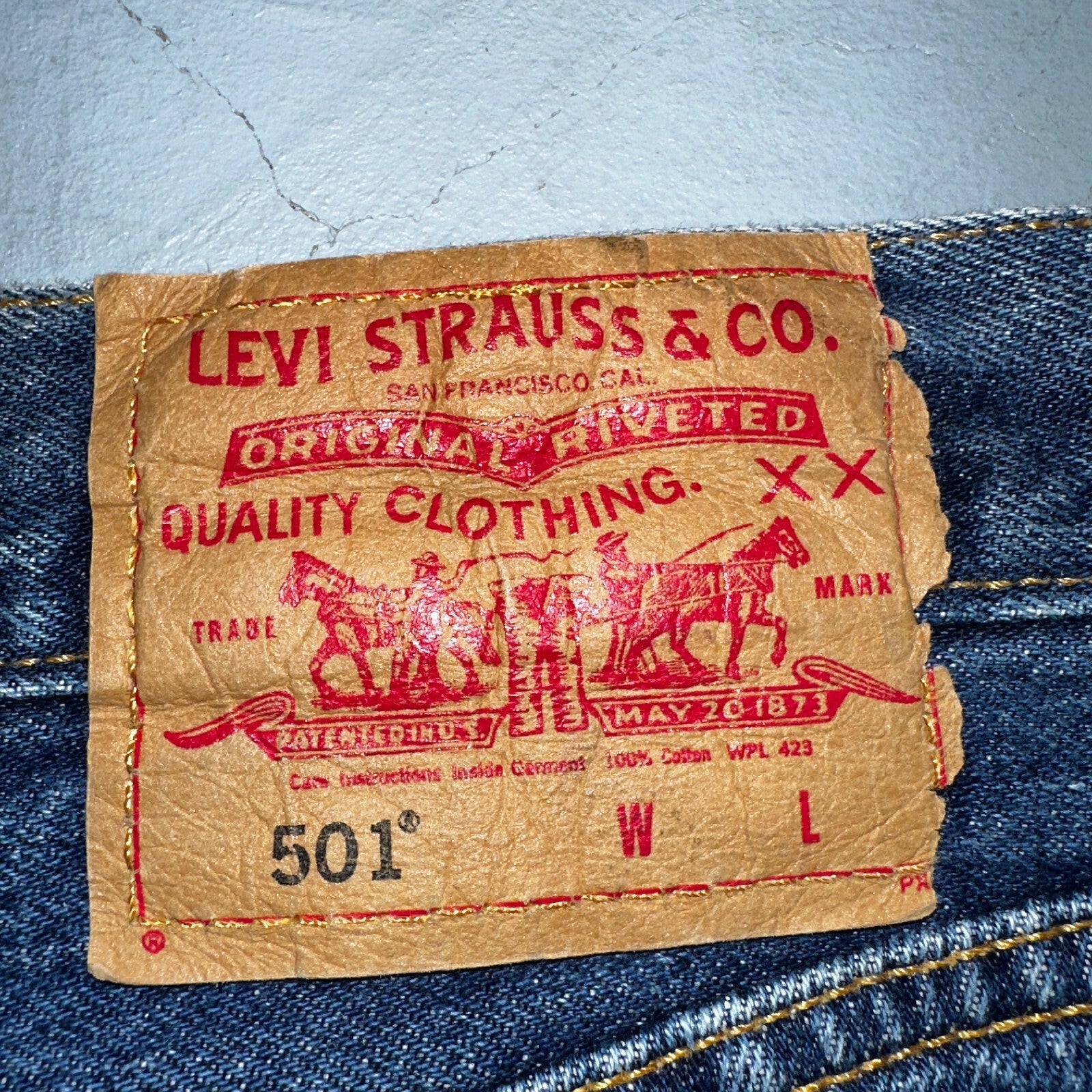 Levis 501 Vintage 90s XX Straight Leg Jeans Y2K Med Wash 33x32 Act 32x31