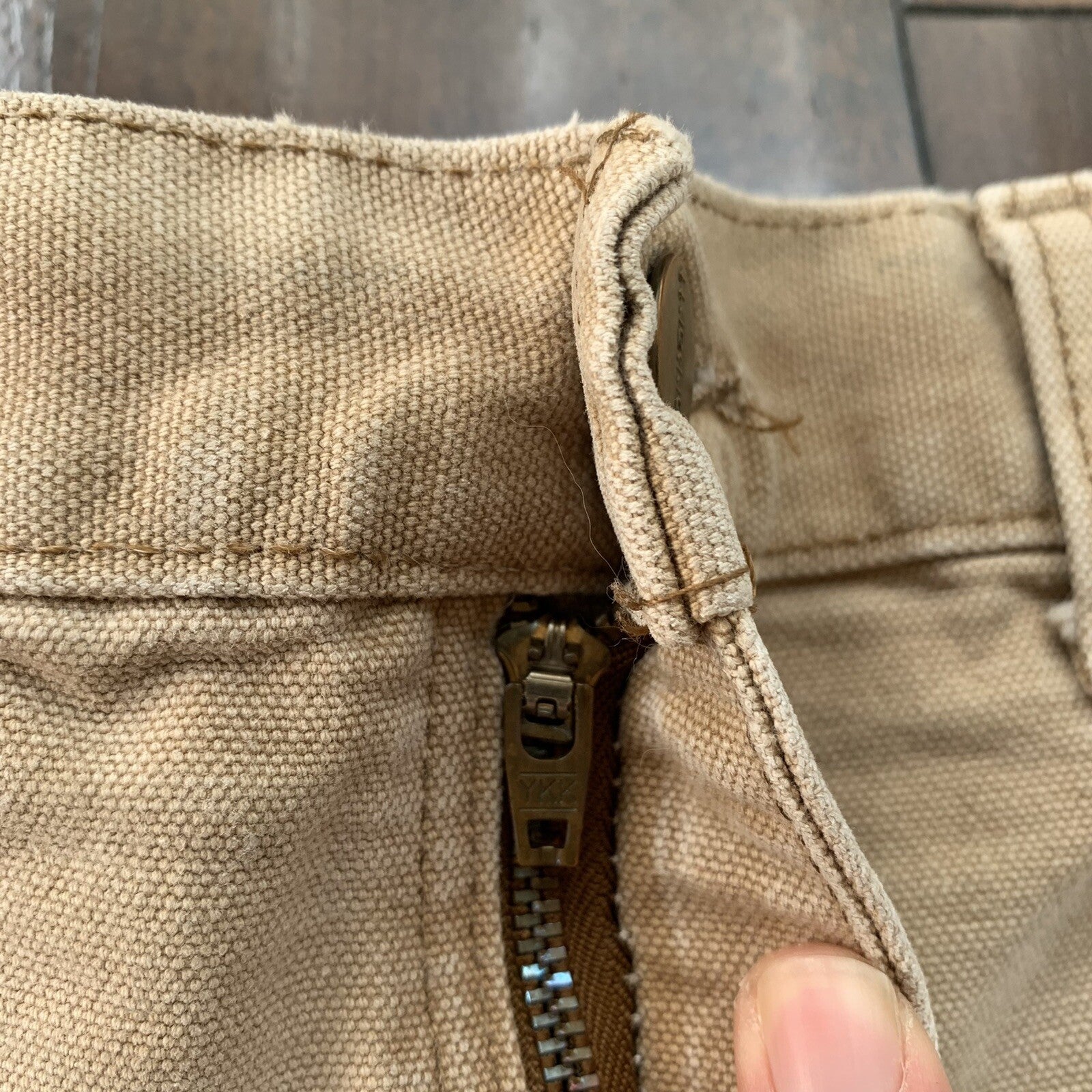 Vintage USA Made Carhartt Men's Thrashed Canvas Carpenter Shorts 90s Double Knee