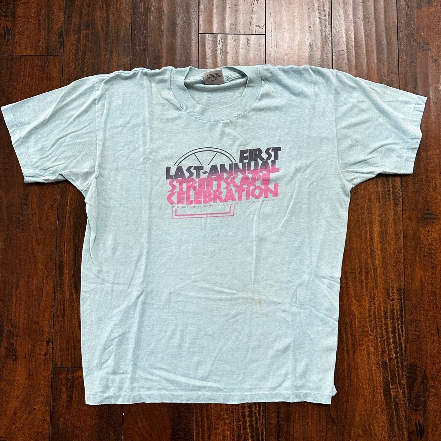 Oneita Street Scape Celebration Vintage T Shirt 80s Blue Single Stitch Oregon