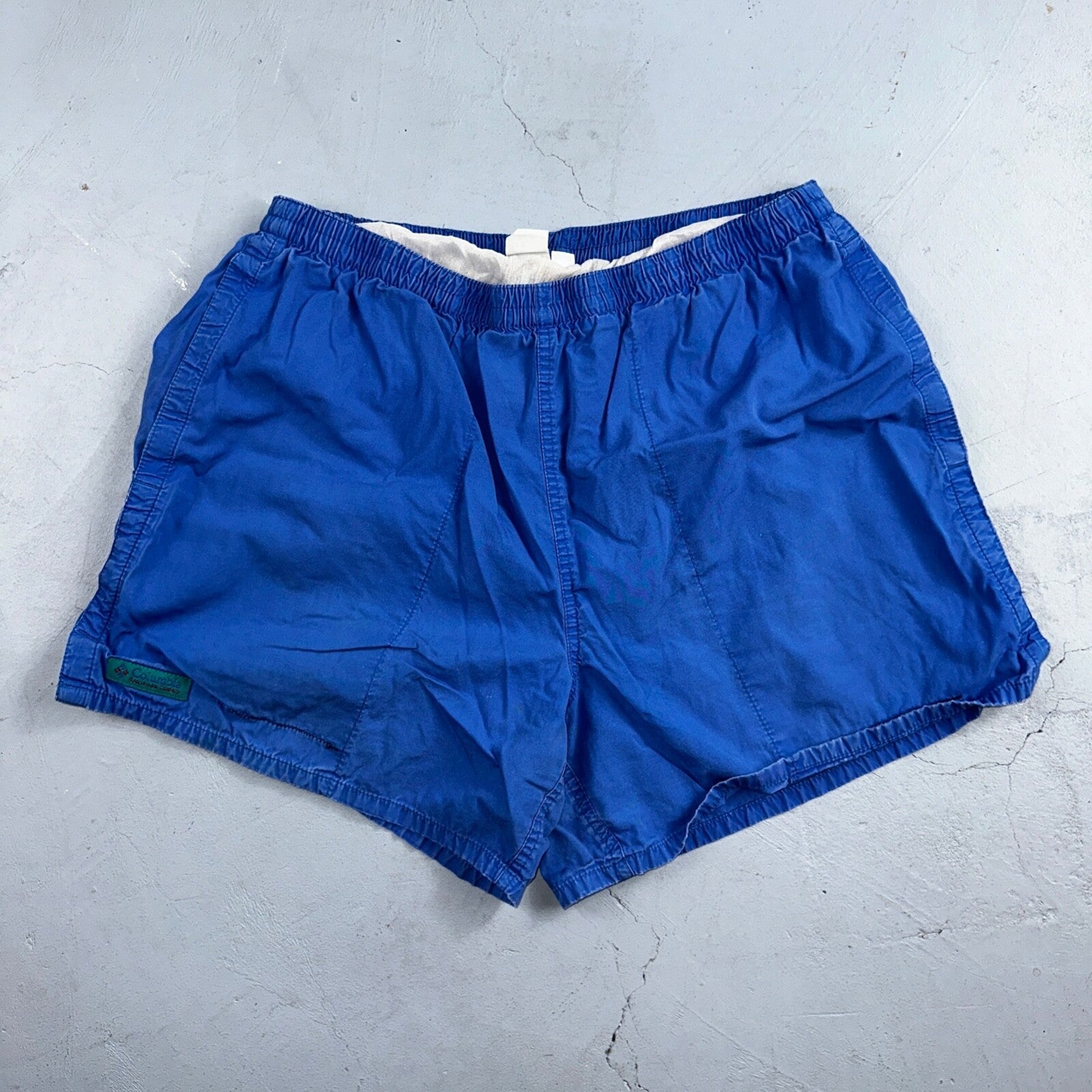 Columbia VTG Shorts Mens Large Blue Lined Trunks Nylon Shell Hike 4 in