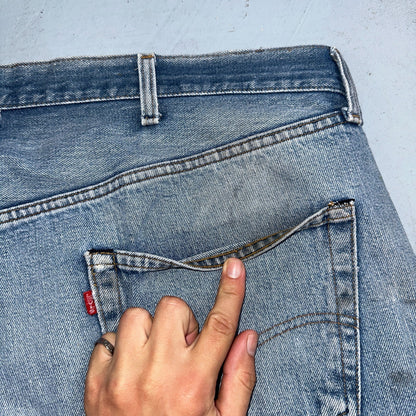 Levis 501 Vintage 80s Redline Selvedge USA XX Jeans Light Wash 48x30 Act 44x26