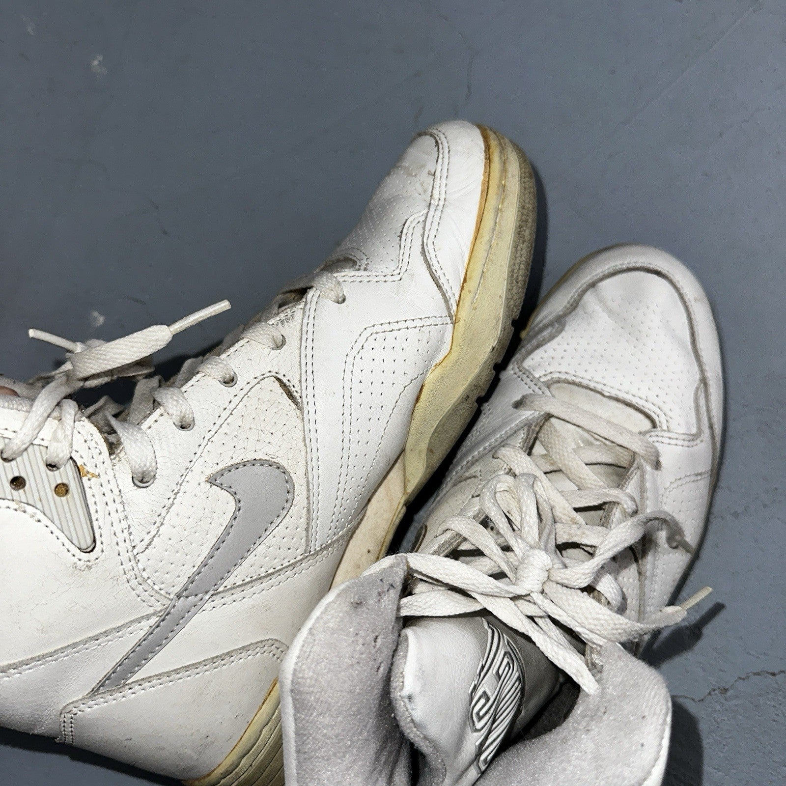 Nike Vintage 1990 Air Delta Force High Great Condition Men’s 8.5 Rare 90s White