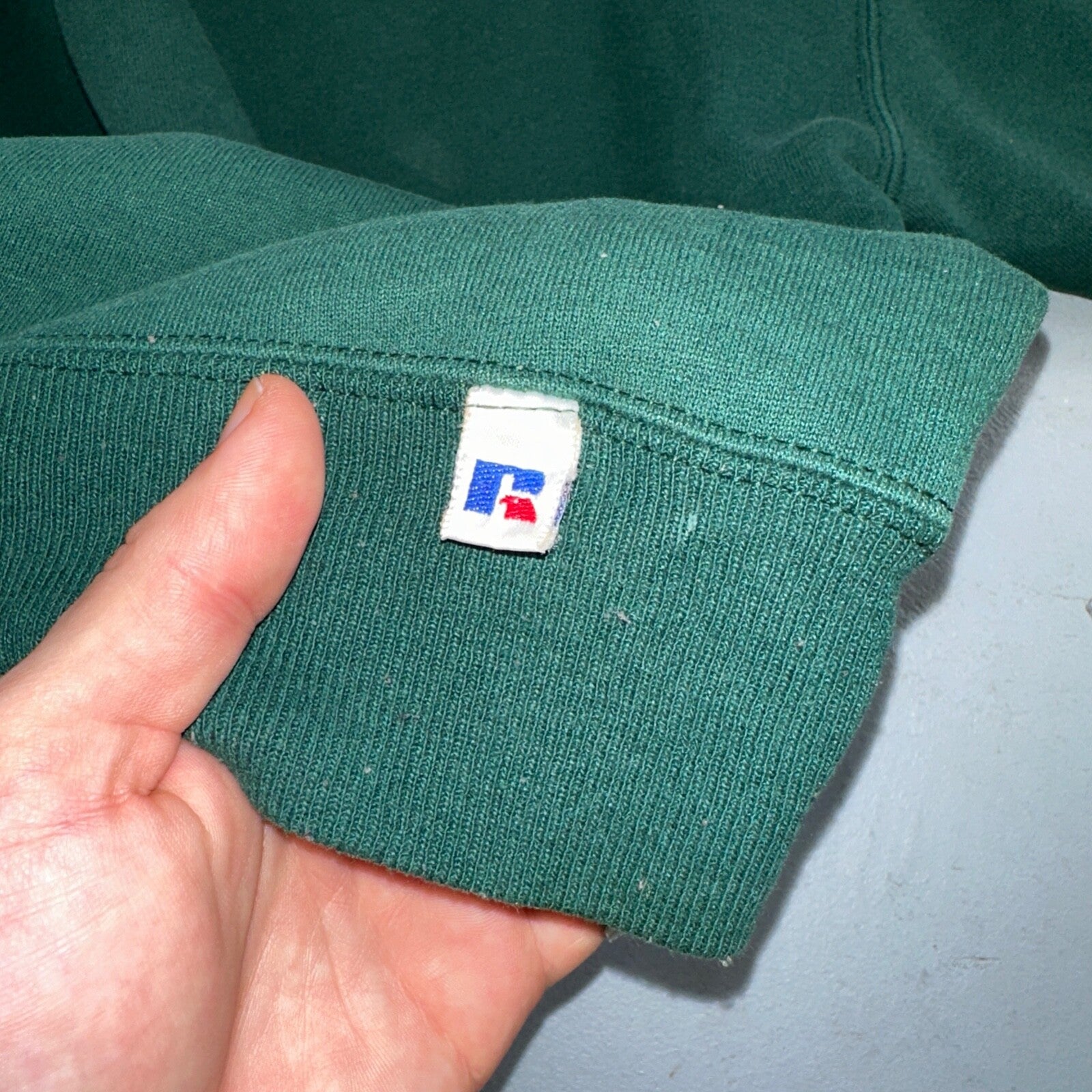 Russell Athletic USA L Sweatshirt 90s VTG Crewneck Green Basic Blank Essential