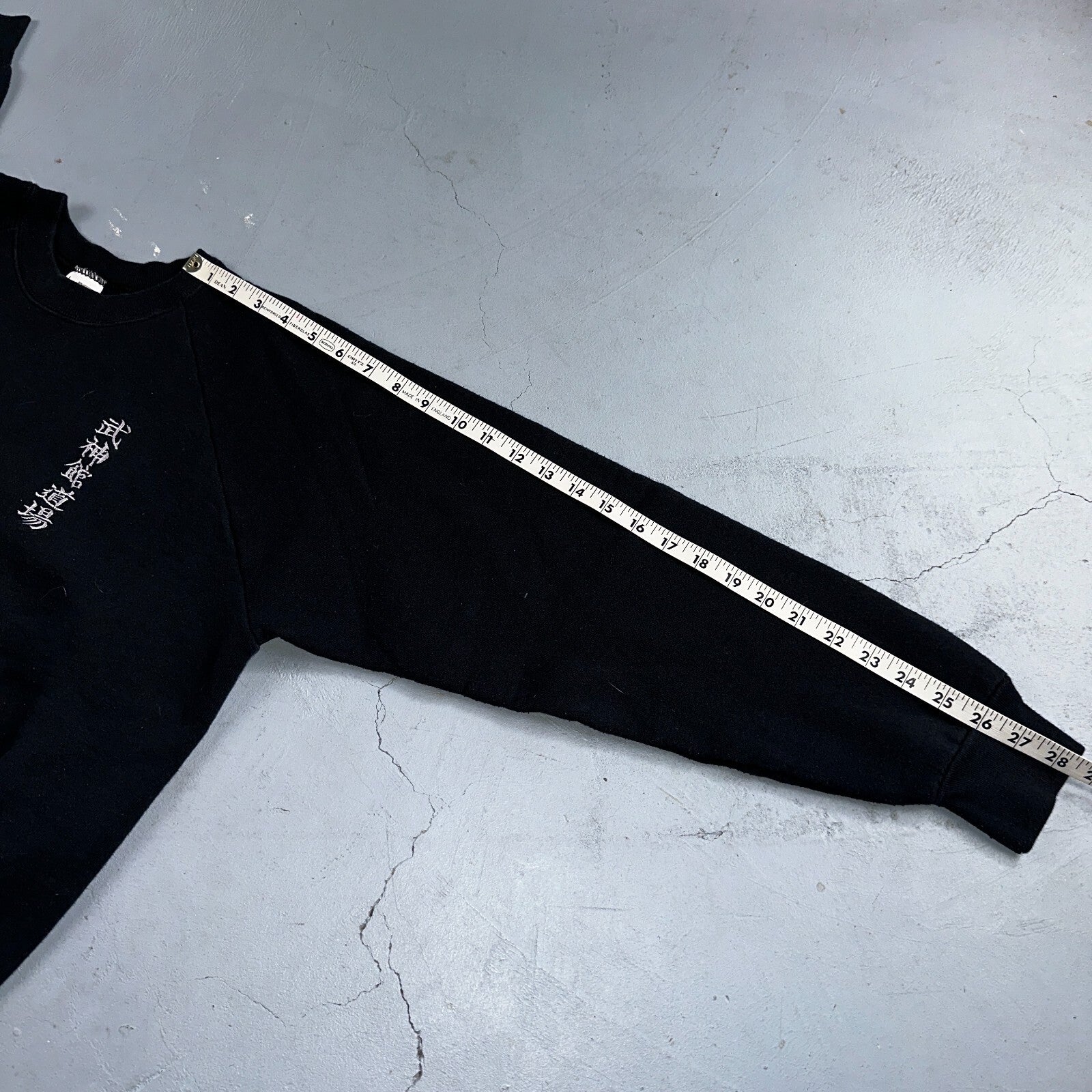 FOTL Black Japanese Letters VTG Crew Neck Sweatshirt Black 90s Asian Embroidery