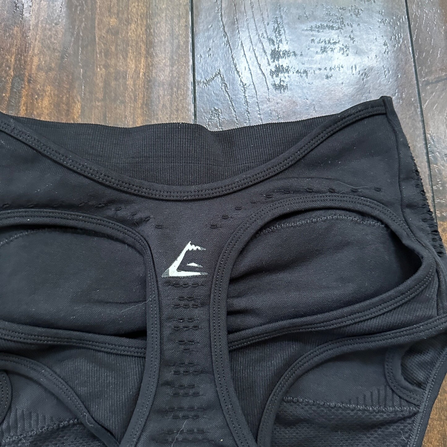 GYMSHARK Flawless S Women Sport Bra Black Stretch Padded Knit Gym Activewear