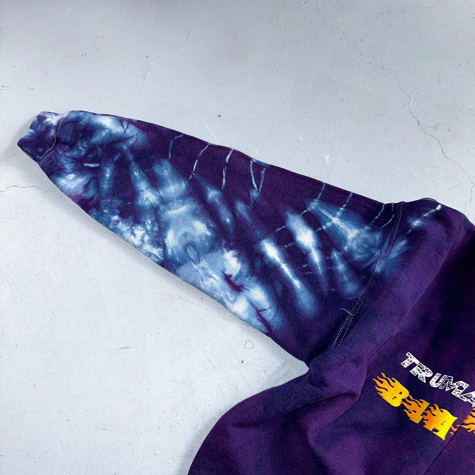 Truman Trail Blazers VTG Y2K Tye Dye Pullover Sweatshirt Crew Purple Portland