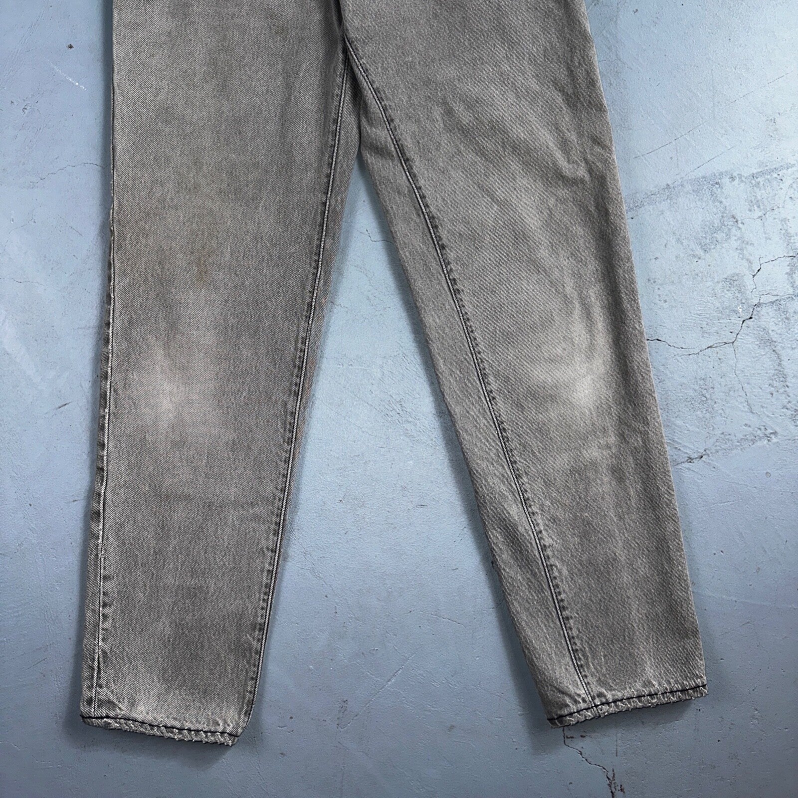 Levis 501 Vintage 90s USA XX Straight Leg Jeans Black Faded Grey Wash Act 25x30