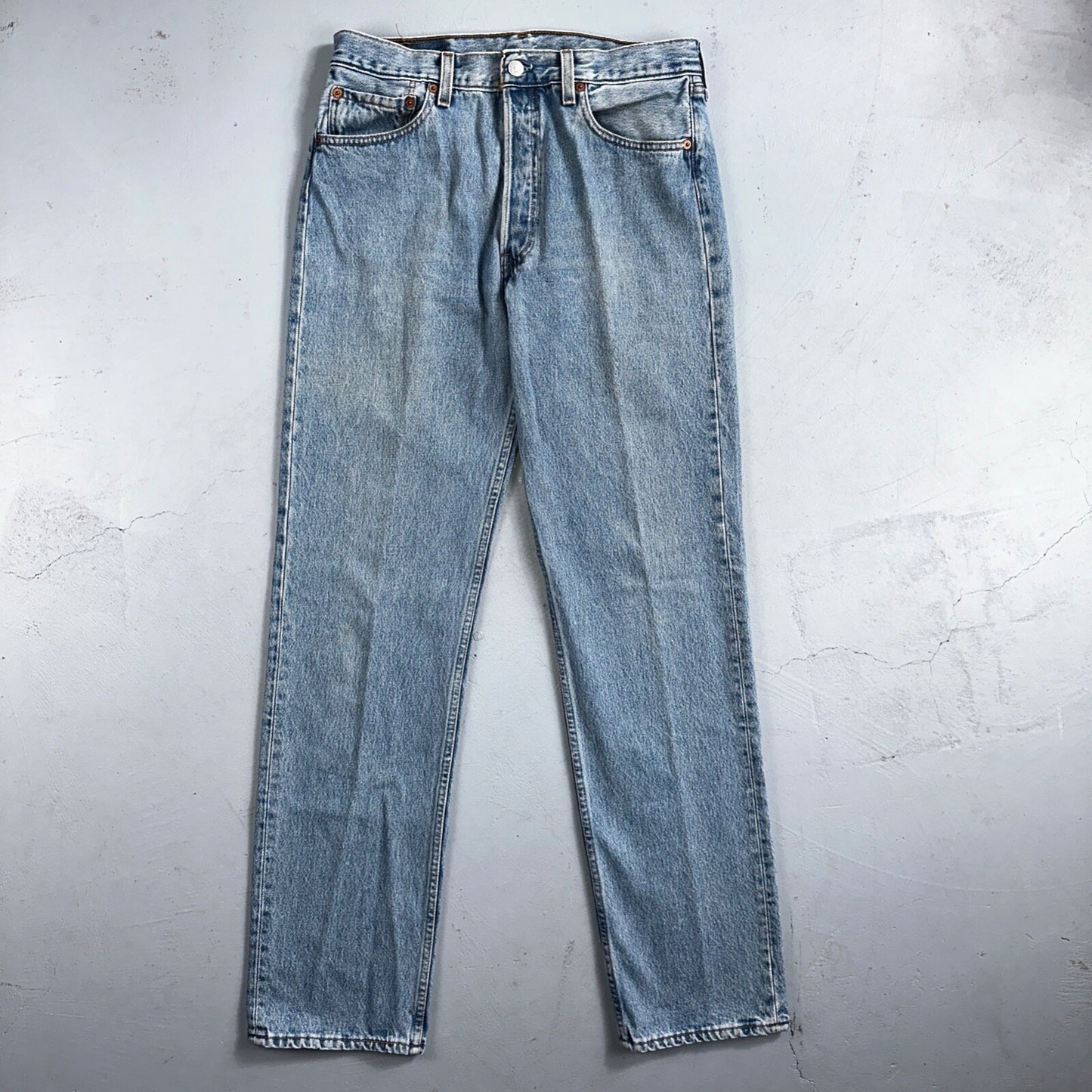 Levis 501 Vintage 90s USA XX Straight Leg Jeans Blue Light Wash 33x34 Act 30x33