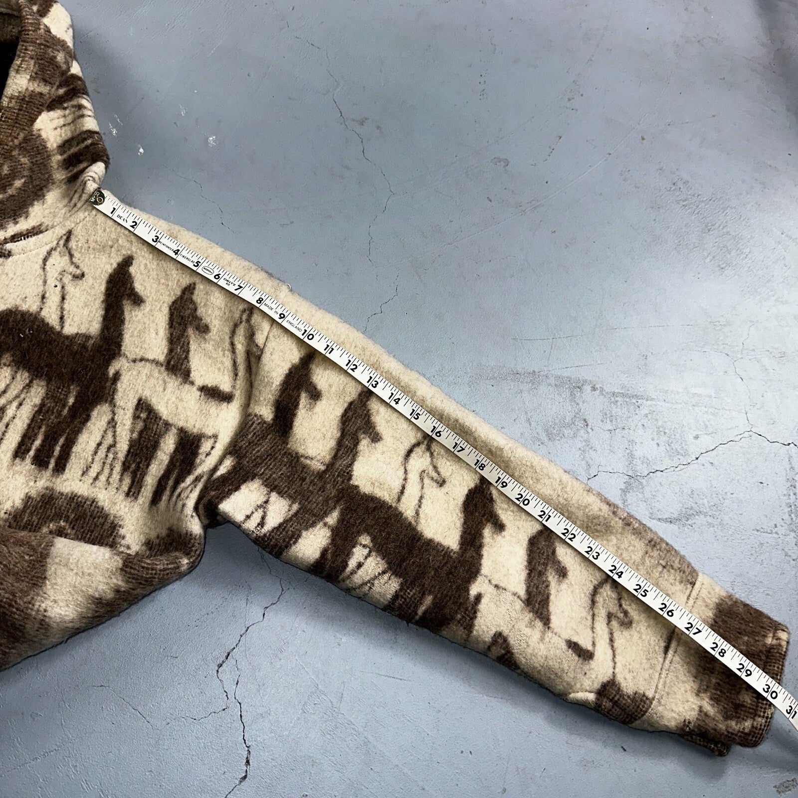 1970s Wool Lama Bird Coat Mens Jacket Size L Sweater Button Up 70s Rockabilly