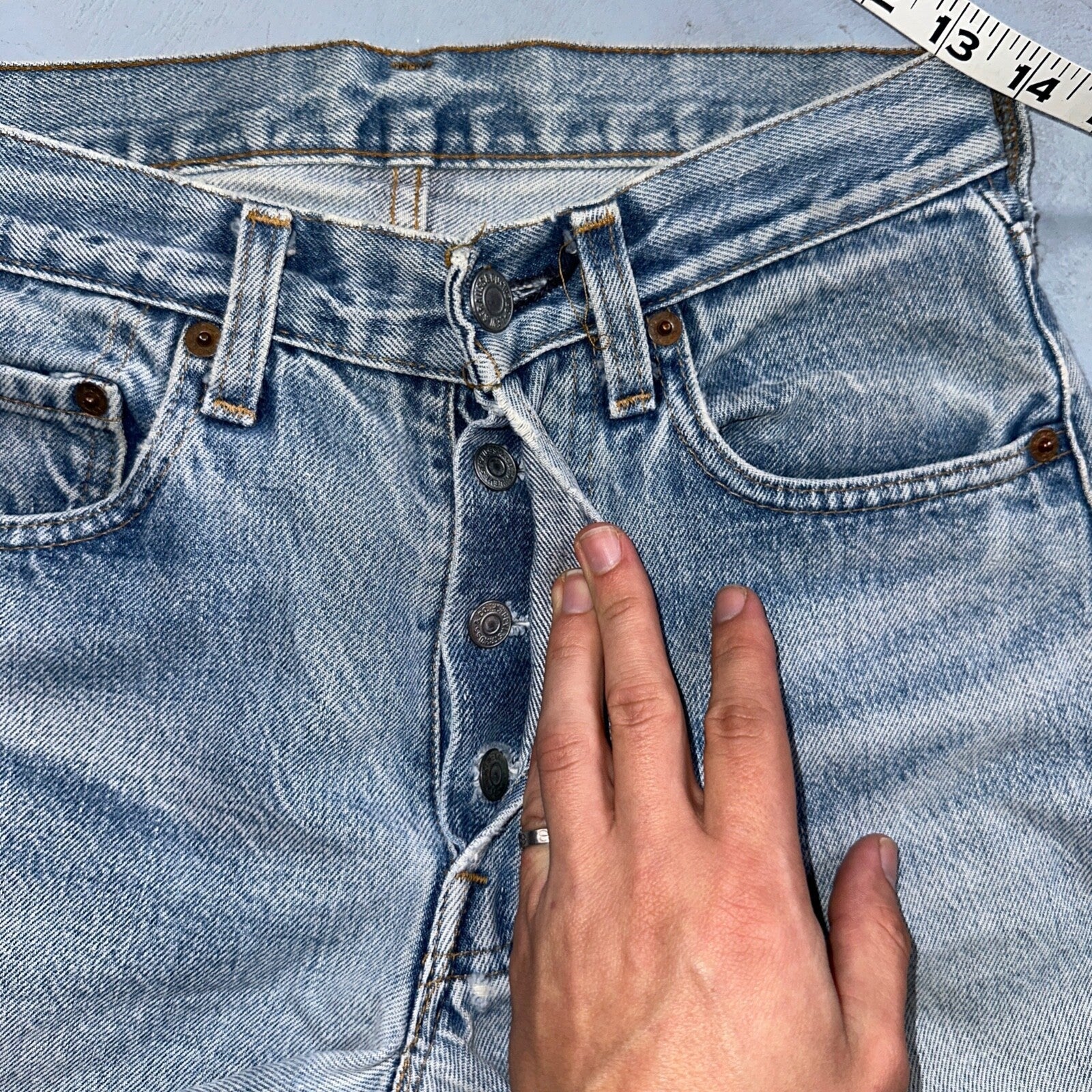 Levis 501 Vintage 80s Redline Selvedge USA XX Jeans Light Wash 28x36 Act 26x31