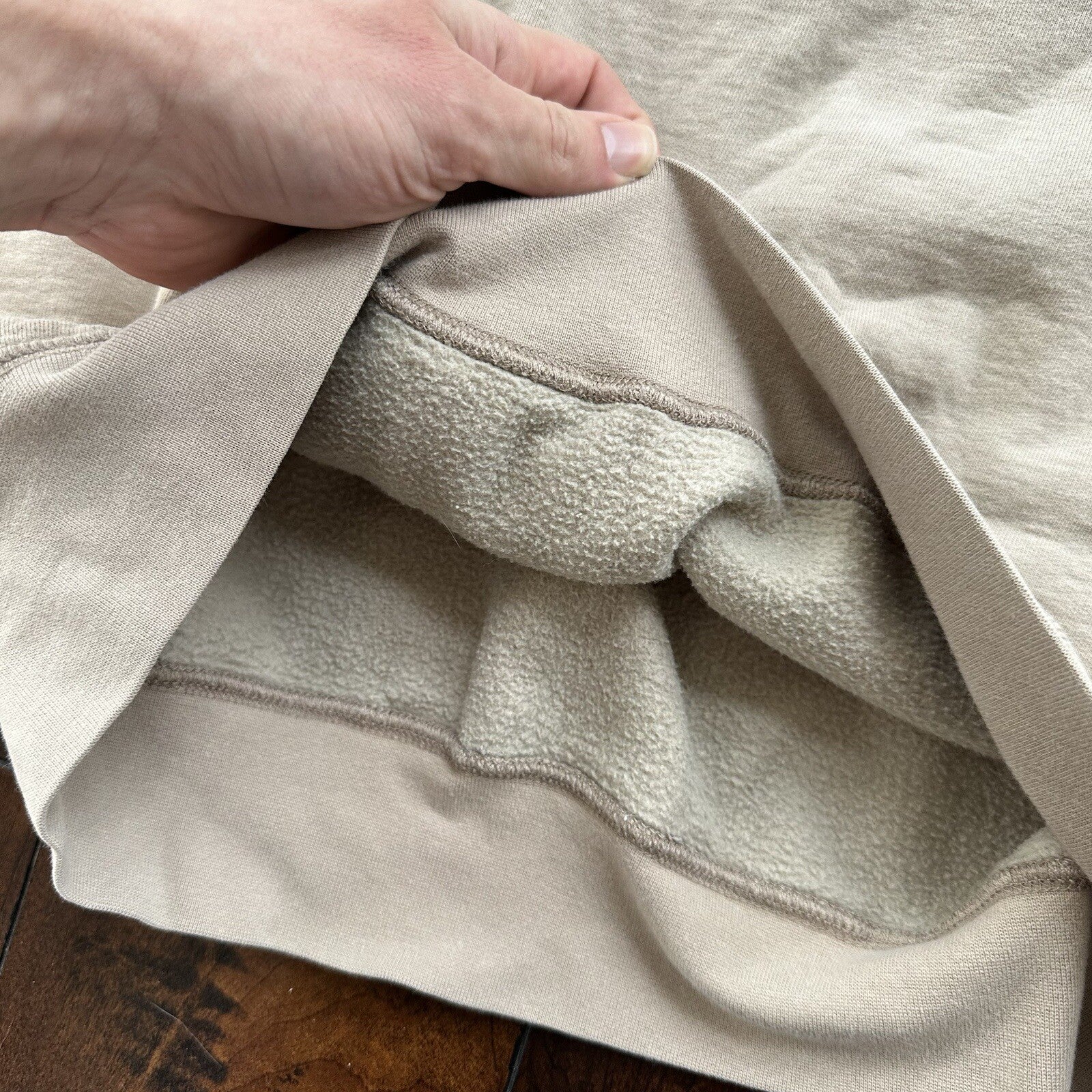 Vintage 1990s 90s Eddie Bauer Oversized Baggy Crew Sweater Beige Made in USA XL