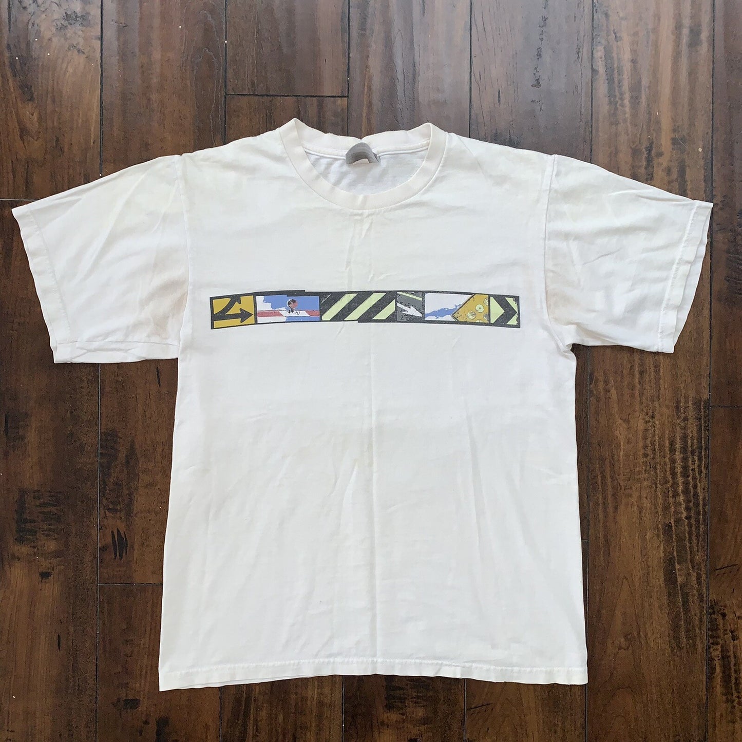 Nike Vintage T Shirt Mens White Small Y2K Silver Skateboard Cone Surf Ocean