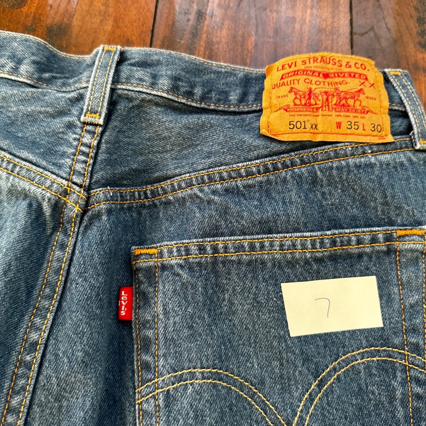 VTG Levis 501 XX Button Fly 90s Y2K Jeans Denim Straight Capri 35x30 Act 32x25