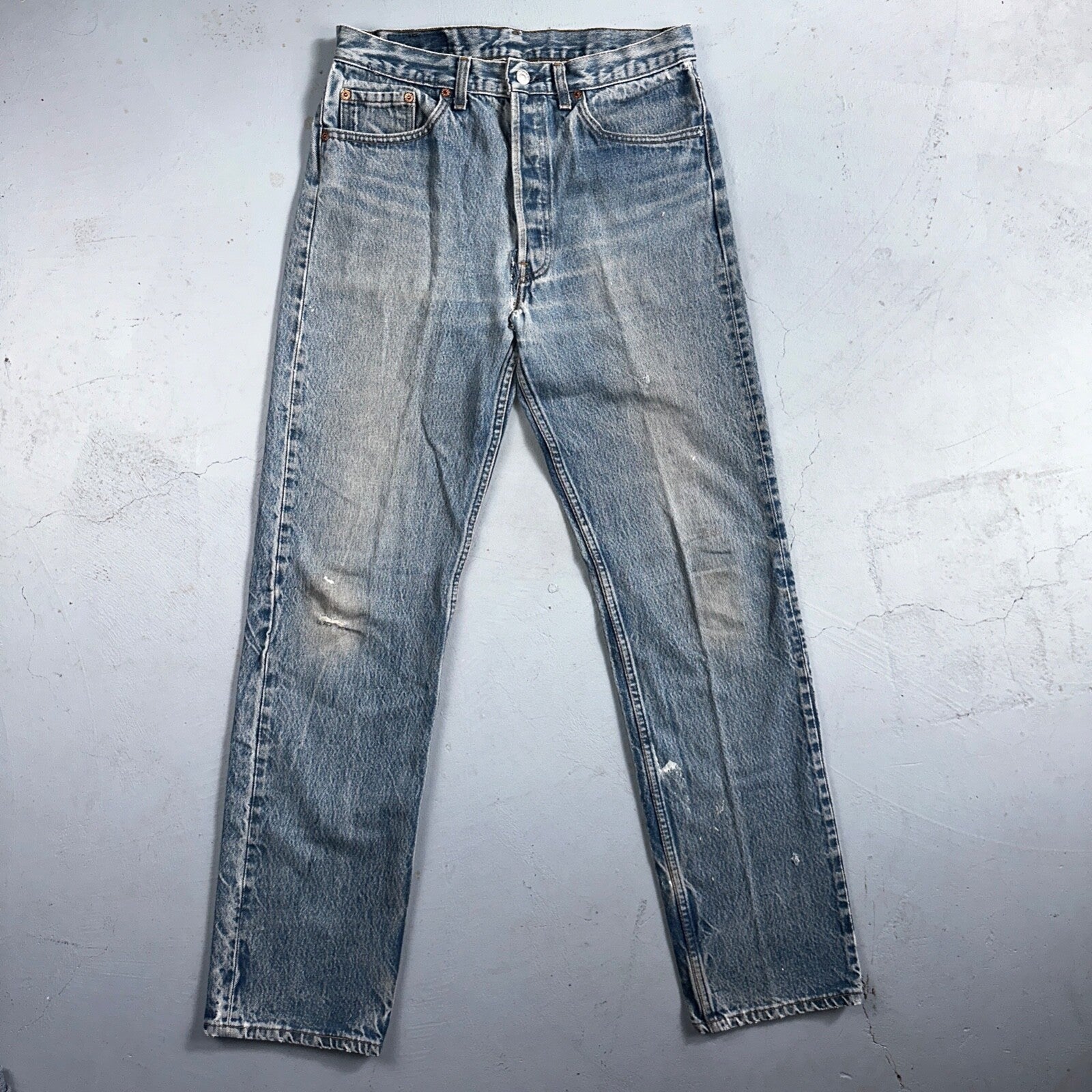 Levis 501 Vintage 90s USA XX Straight Leg Jeans 33x36 Light Wash Act 30x32