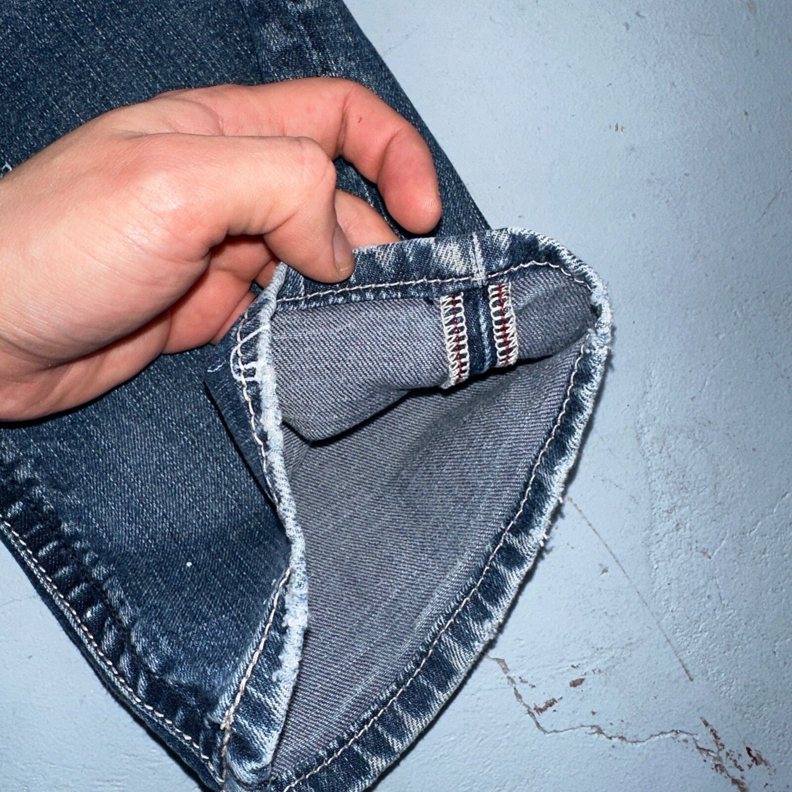 Silver Jeans Mens 34x30 Eddie Blue Denim Stretch Straight 5 Pocket Whiskering