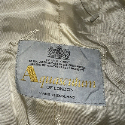 AQUASCUTUM Men's Long Button Up Beige Trench Coat UK 42 Pre-Loved Classic Belted