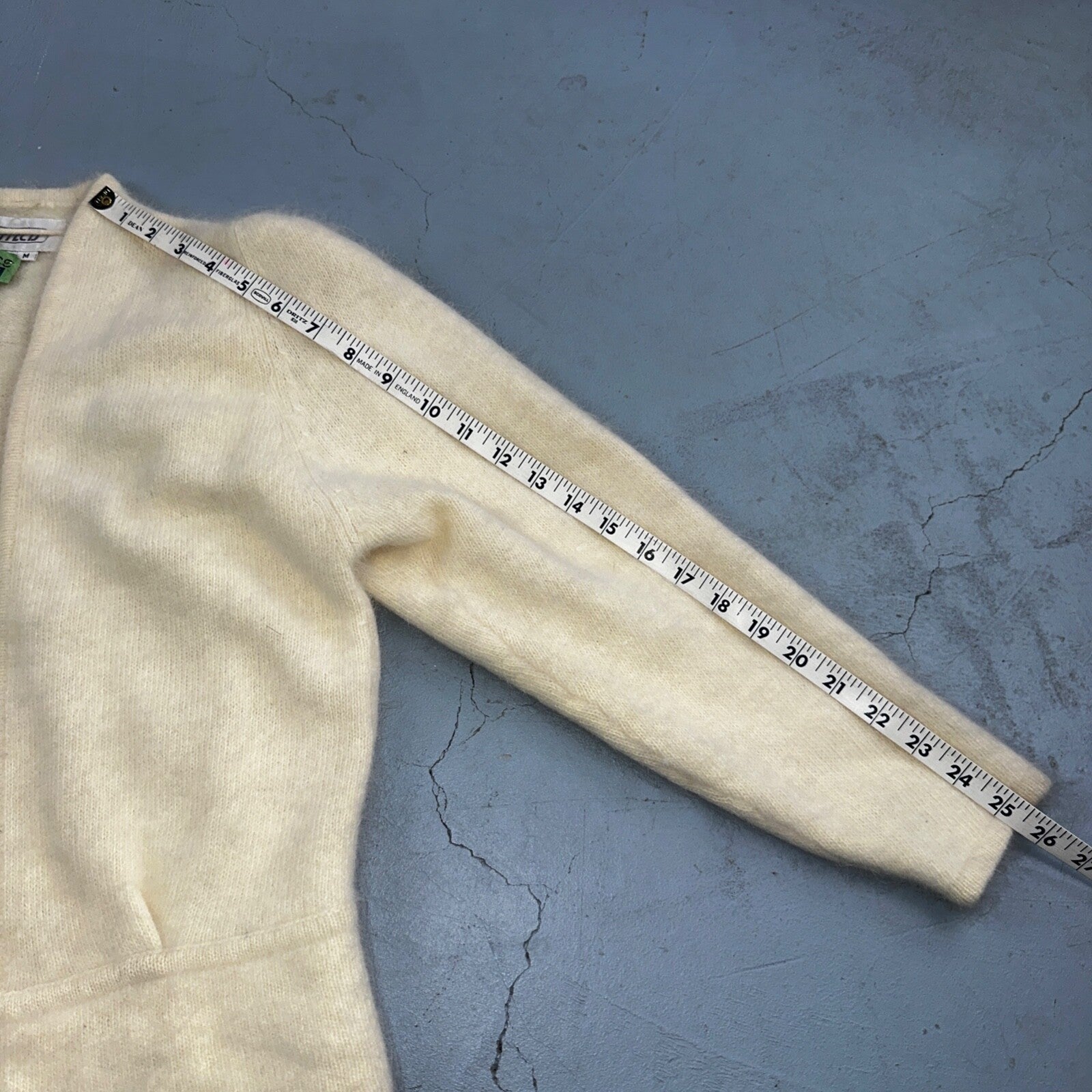 Sideffects Vtg Sweater Size M Cardigan Button Open Front Shag Loop Knit White