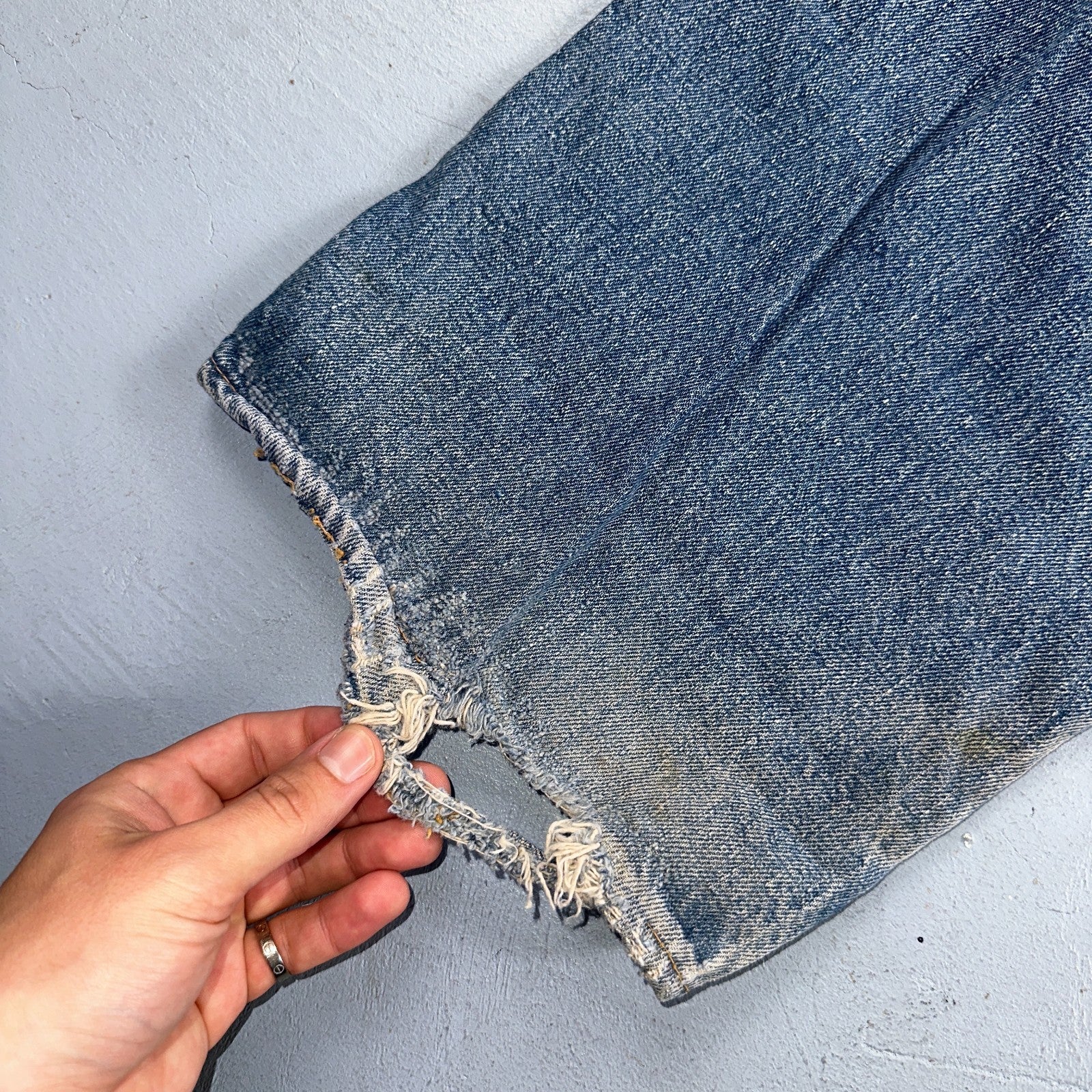 Levis 501 Vintage 70s SS Redline Selvedge USA XX Jeans Med Wash 48x30 Act 43x26