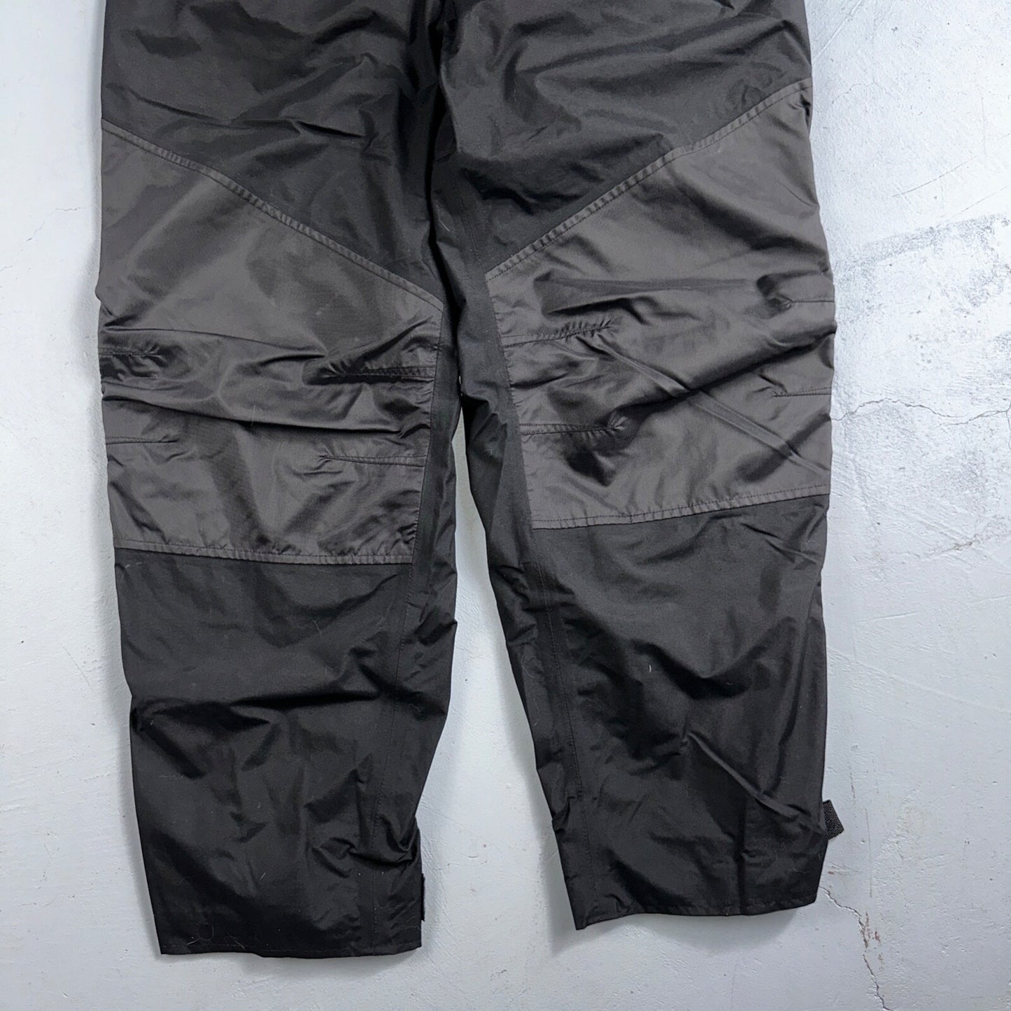 Cabelas Black Lined Mens Pants Rain Pants XL Reg Golf Double Knee Nylon