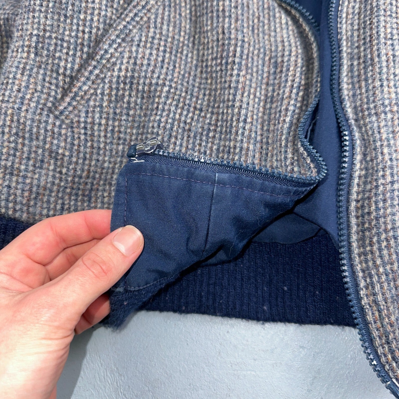 PENDLETON VTG USA Men’s Medium Blue Insulated Wool Bomber Jacket Broken Zipper