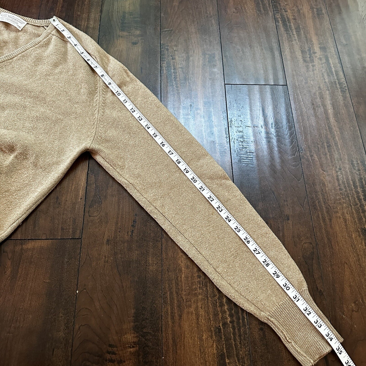 Norm Thompson 100% Cashmere 2-Ply Crew Neck Sweater Size 44 Scotland Beige