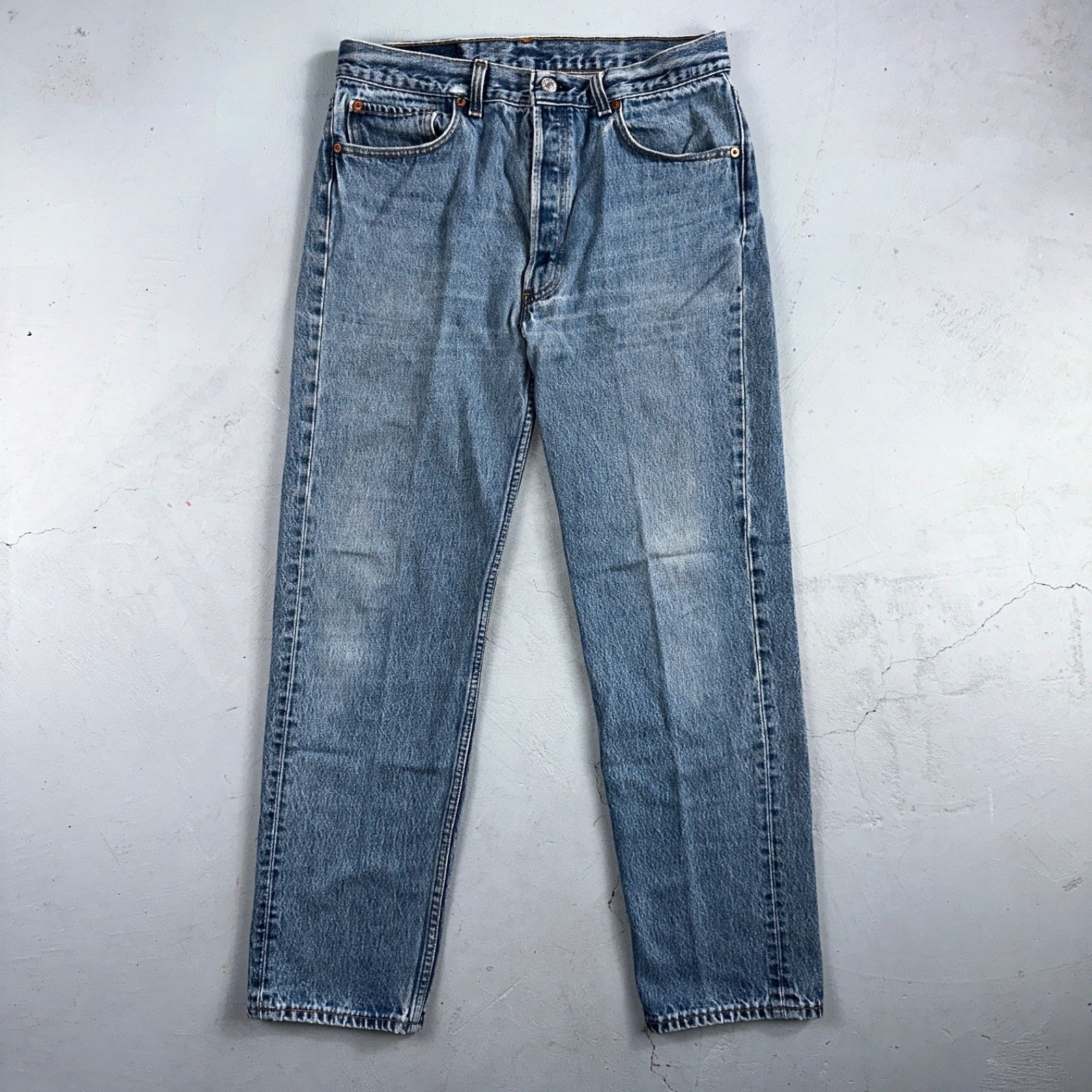 Levis 501 Vintage 90s USA XX Straight Leg Jeans Blue Light Wash 35x34 Act 31x30