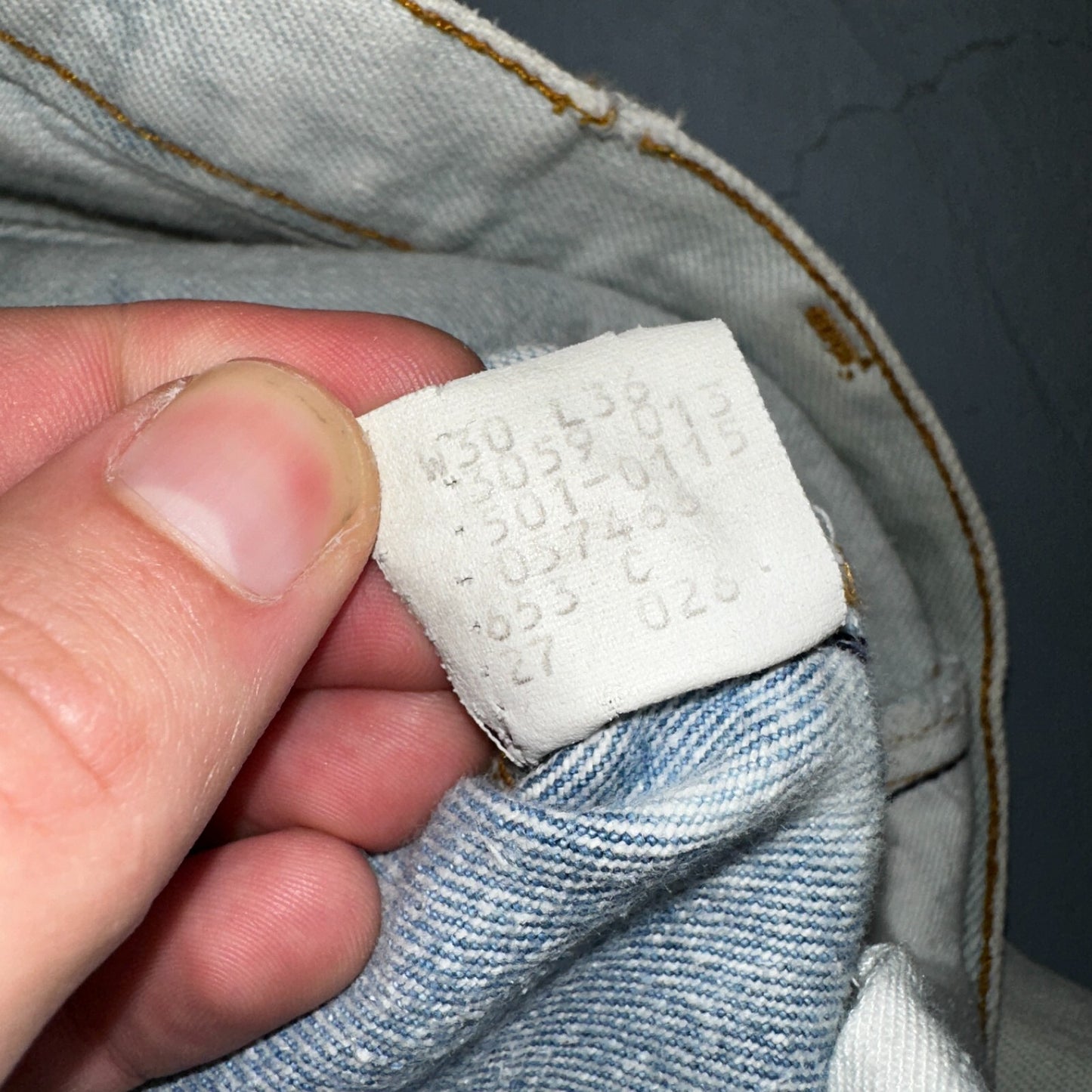 Levis 501 Vintage 80s USA XX Straight Leg Jeans 30x36 Bleach Light Wash Ac 26x31