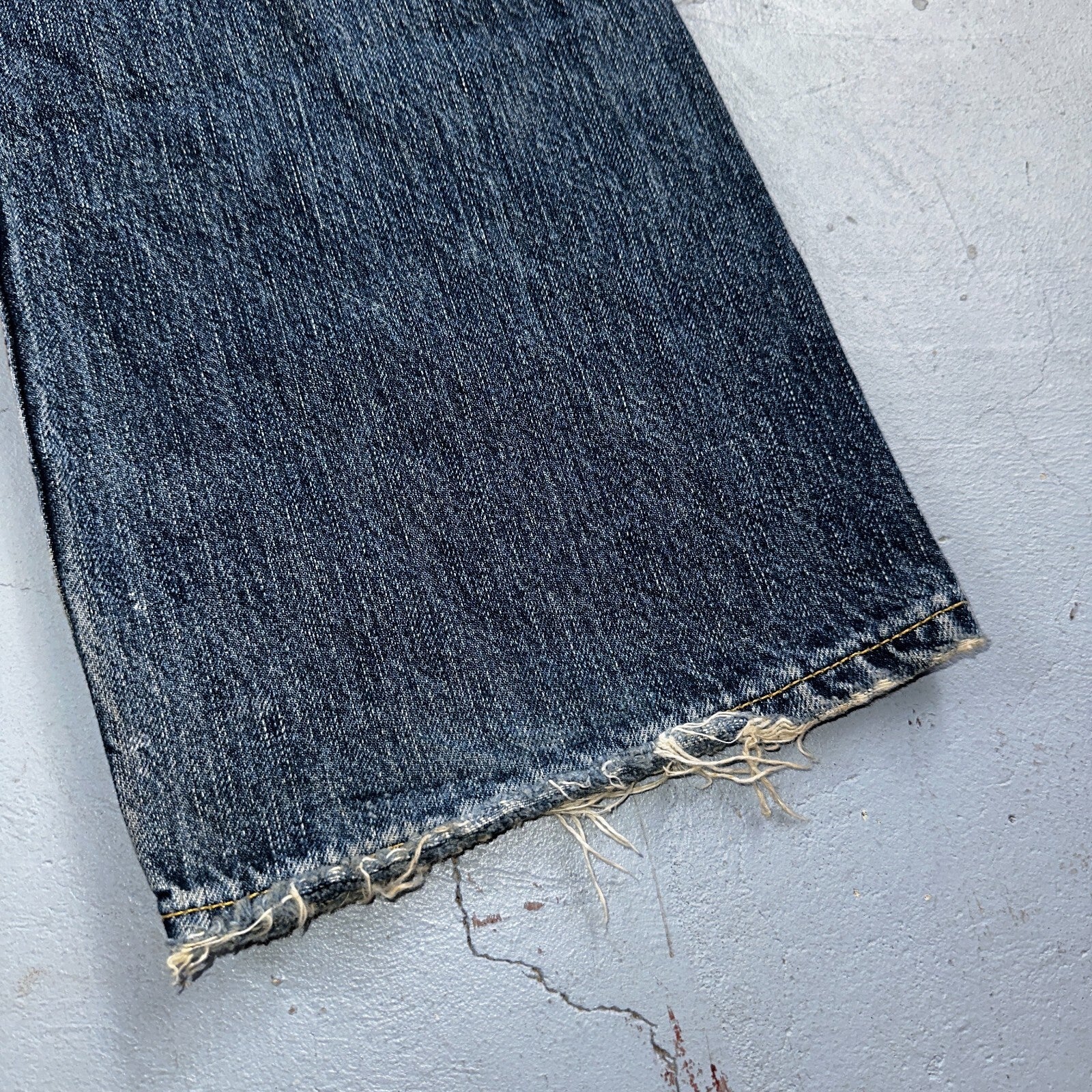 Levis 501 Vintage Y2K XX Straight Leg Jeans Blue Med Wash 33x32 Act 32x31