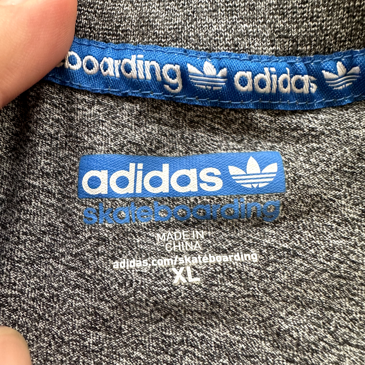 Adidas RARE Skateboarding Vintage Style T Shirt grey Skateboard Sports Trail Rap