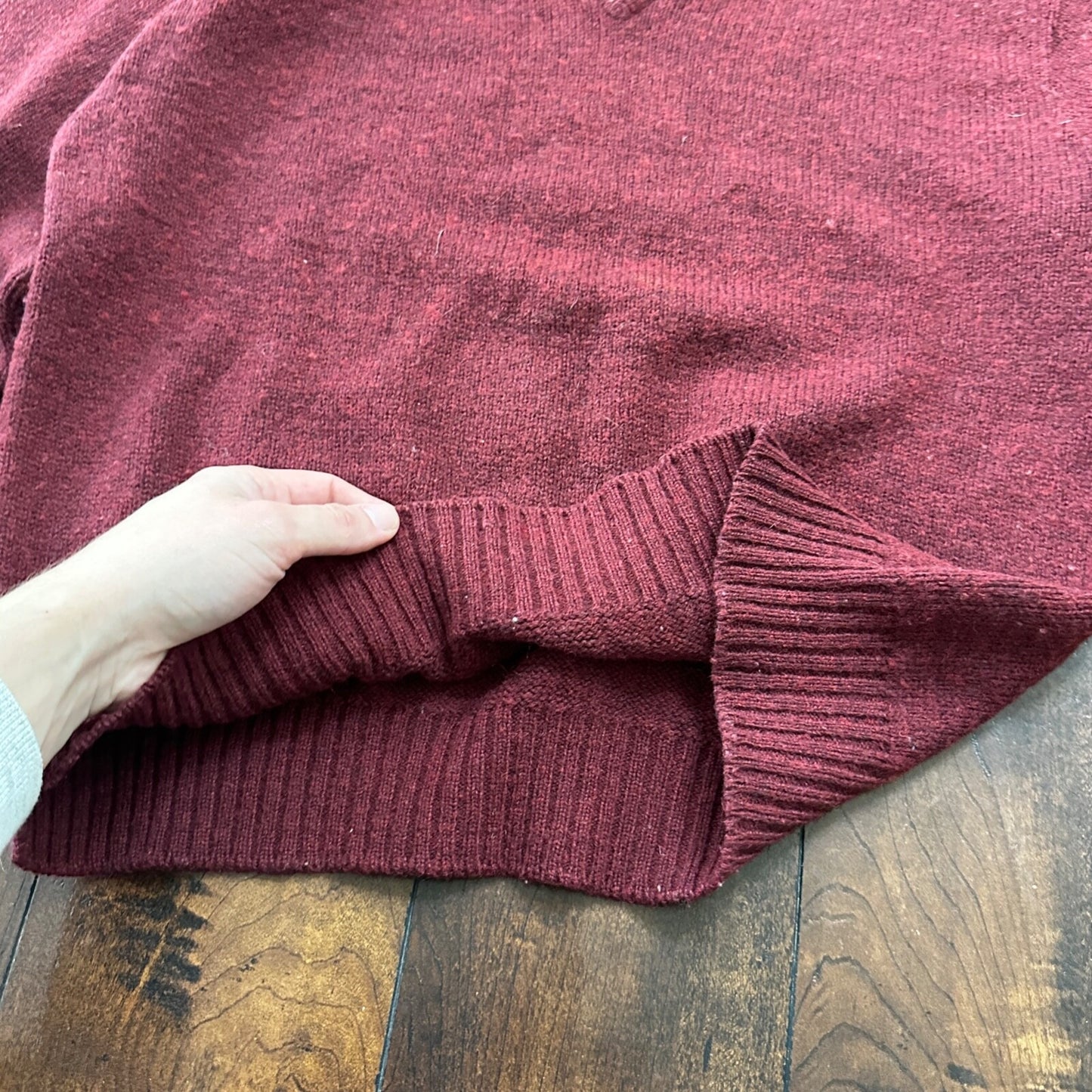 Vintage Jantzen Sweater Men's M Red Pullover Blank Solid USA Made 80s