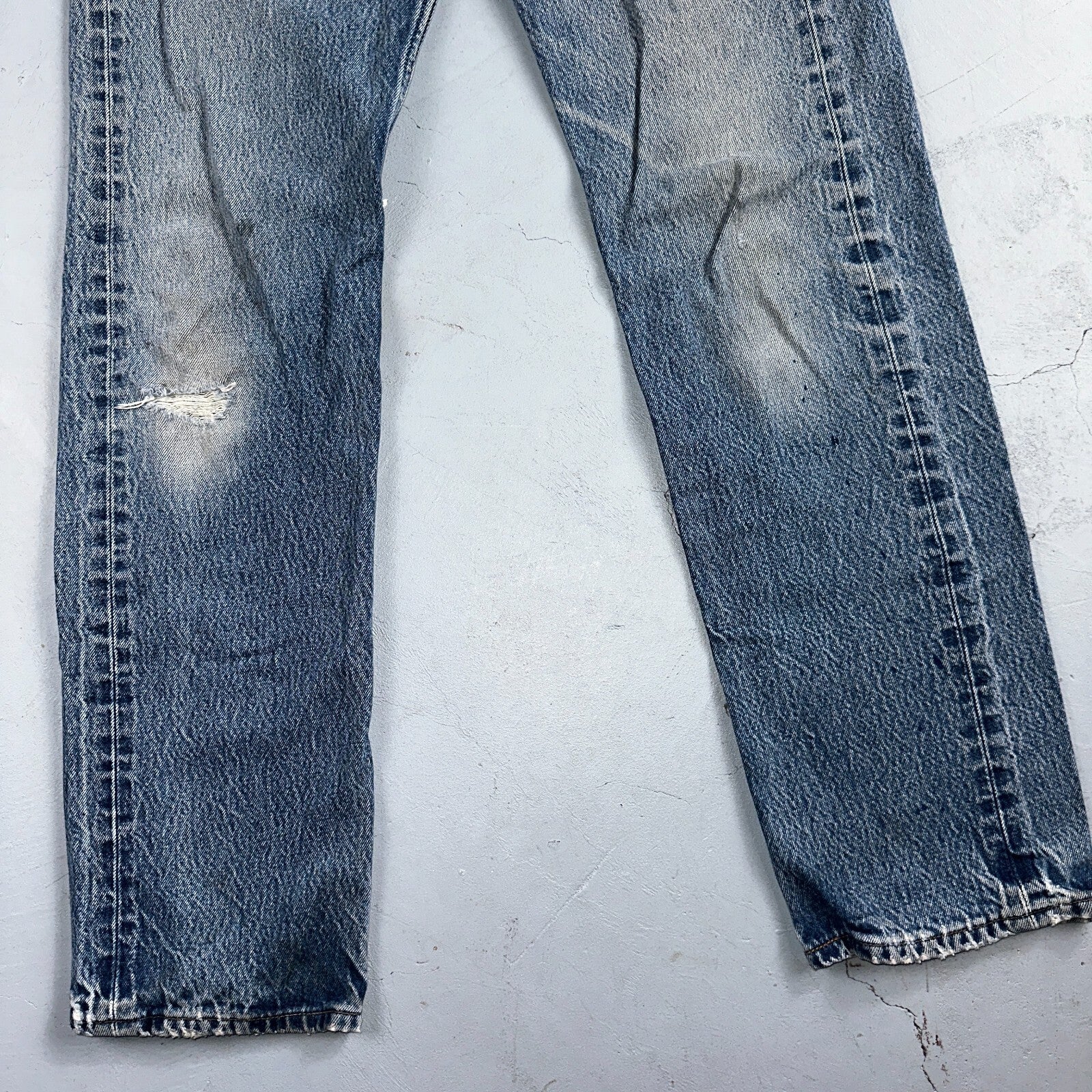 Levis 501 Vintage 90s Y2K XX Straight Leg Jeans Blue Med Wash 34x38 Act 31x32