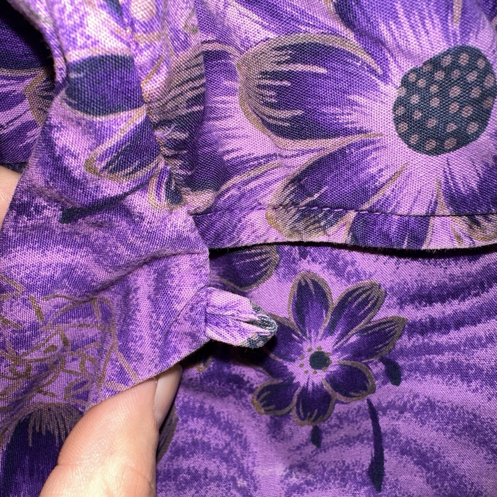 Vintage 50s Hawaiian Aloha Print Shirt Rockabilly Honolulu 60s Button USA Purple