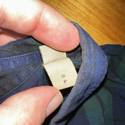 Burberry Men’sGreen Plaid Shirt Size S Button Up Long Sleeve Lightweight Cotton