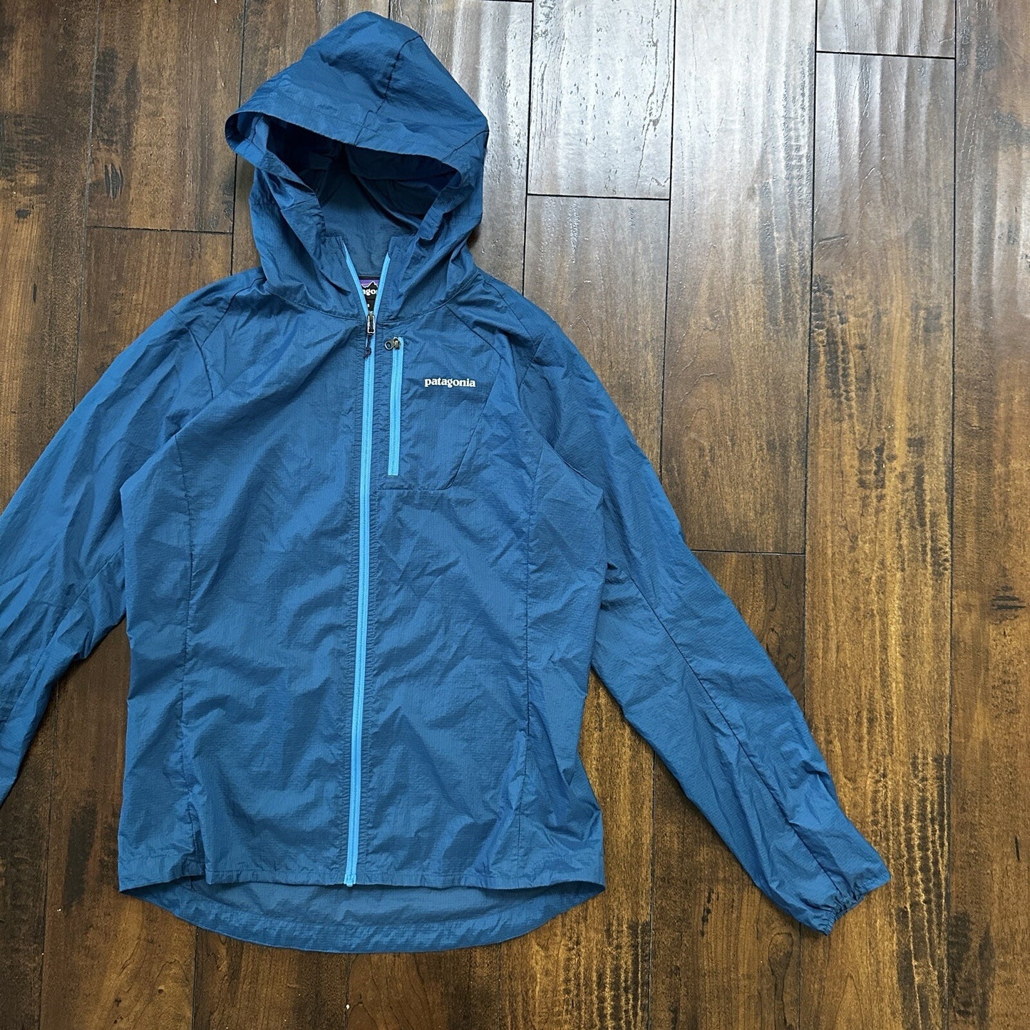 Patagonia Womens Blue Levitation Hoody Slim Fit in Size S