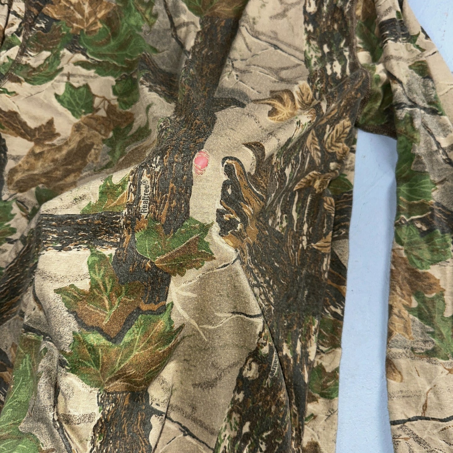 Camo 90s Real Tree VTG T Shirt Long Sleeve Woodland Hunting Pocket Rare Forest
