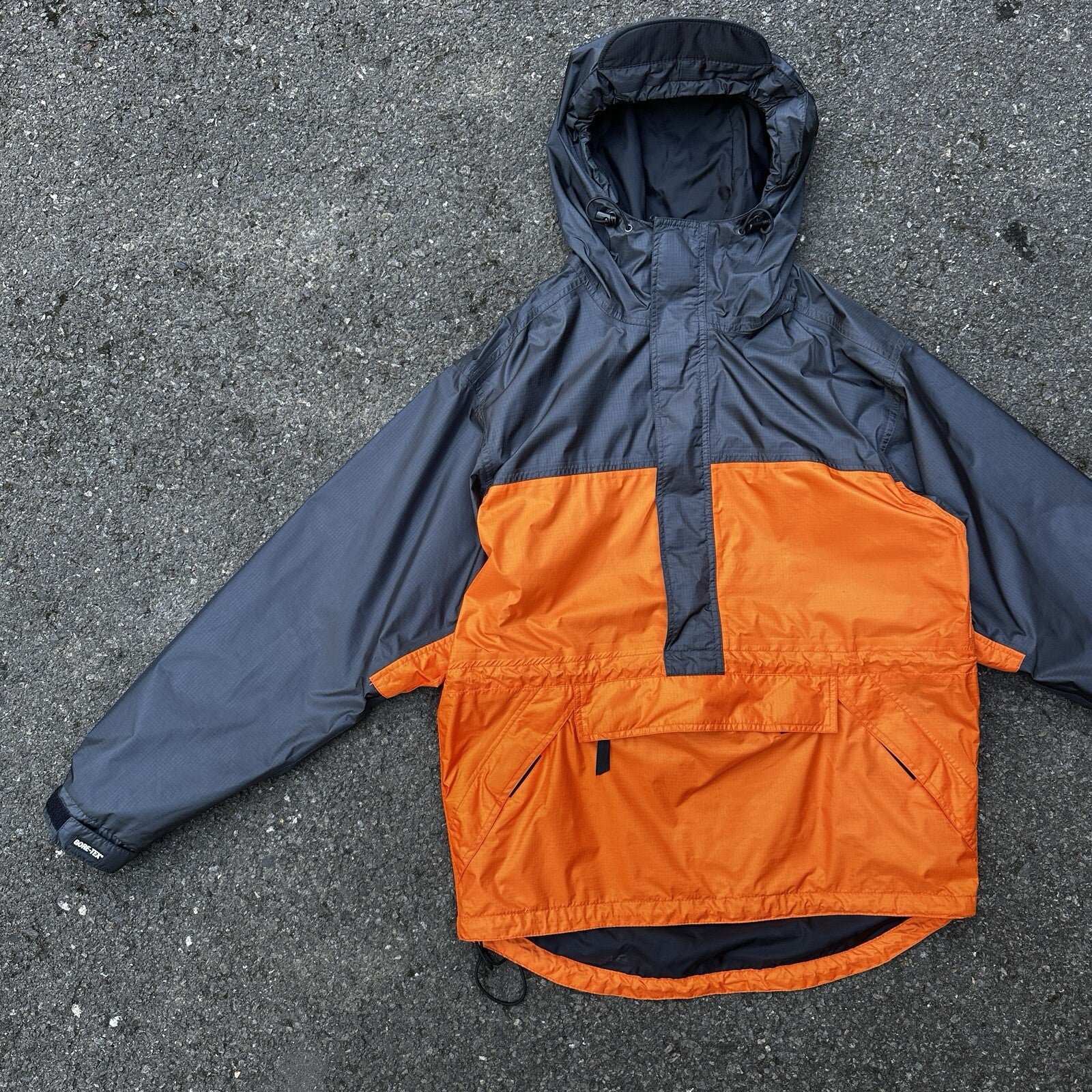 REI VTG Gore-Tex Orange GTX Shell Paclite Waterproof Jacket Mens Medium Black