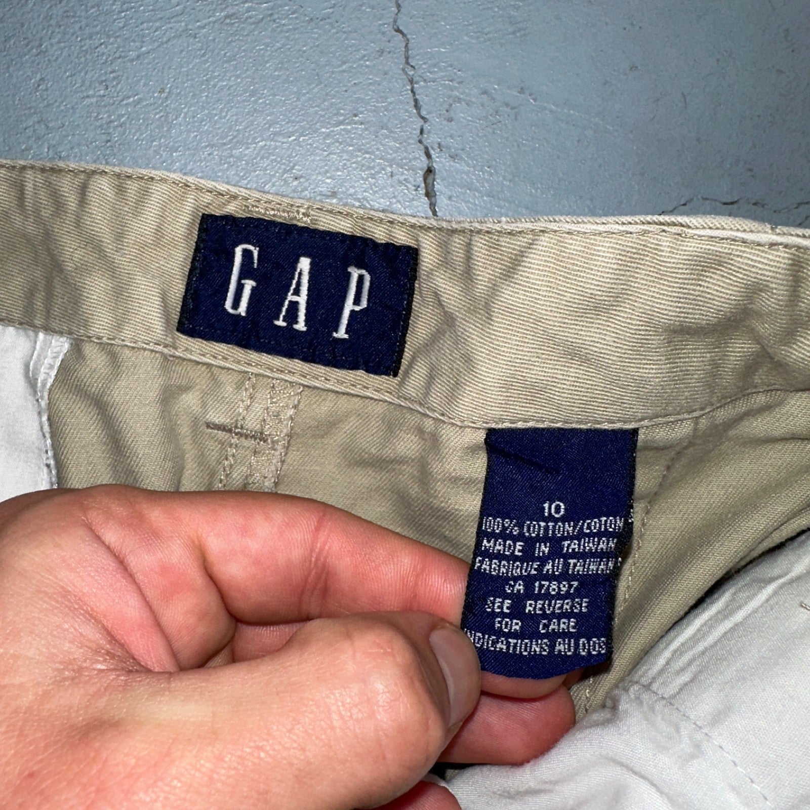 GAP KHAKIS Beige Y2K Front Pockets Knee Length Pencil Skirt Size 10 Chino Preppy