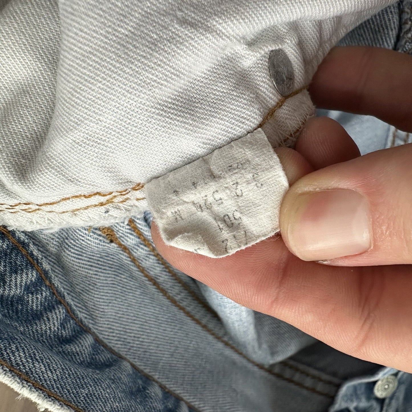 Levis Vintage 80s Redline Selvedge USA 501 XX Jeans Light Wash 33x34 Act 29x29