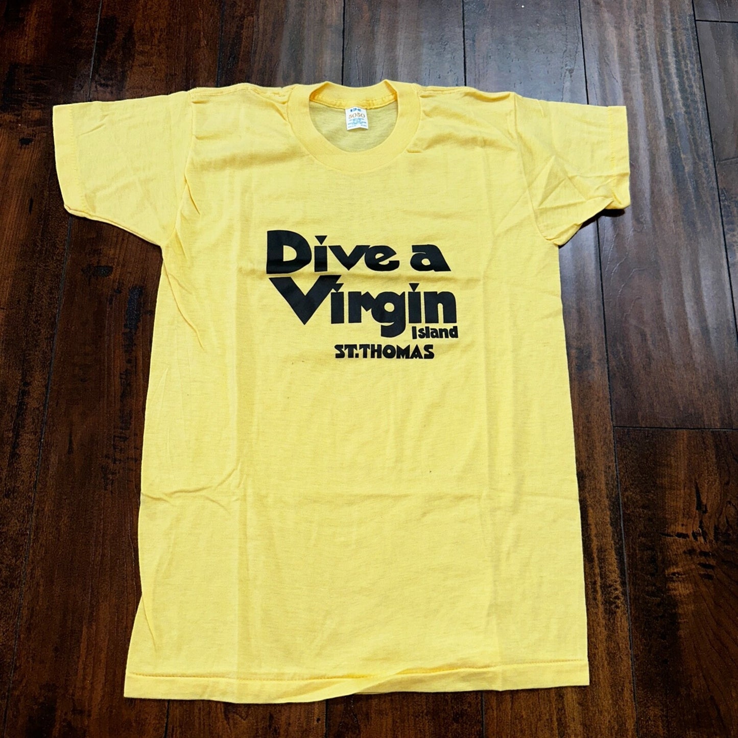 Dive A Virgin Islands Yellow VTG T Shirt Swim Swimming Rare Funny 70s 80s Joke