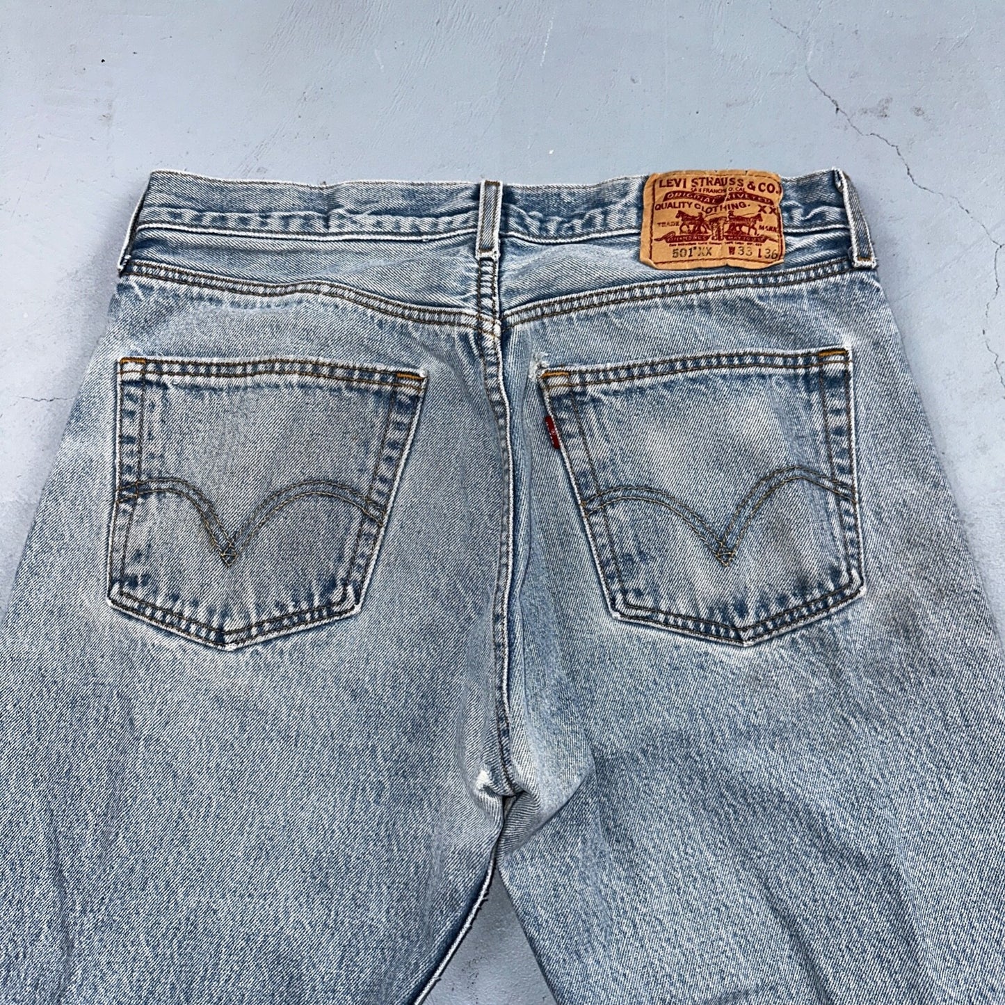 Levis 501 Vintage Y2K XX Straight Leg Jeans 33x36 Light Wash 2000s Act 31x31