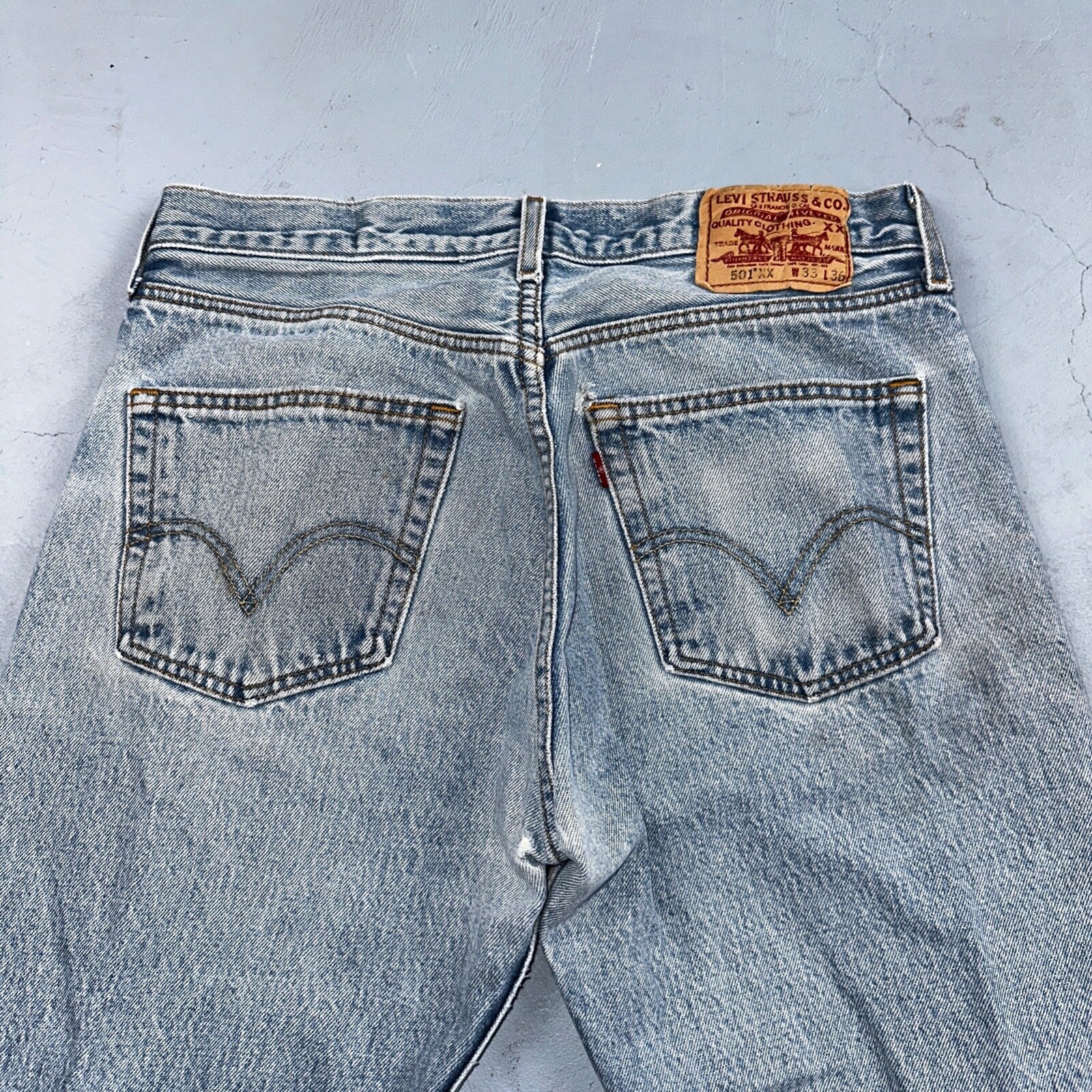Levis 501 Vintage Y2K XX Straight Leg Jeans 33x36 Light Wash 2000s Act 31x31
