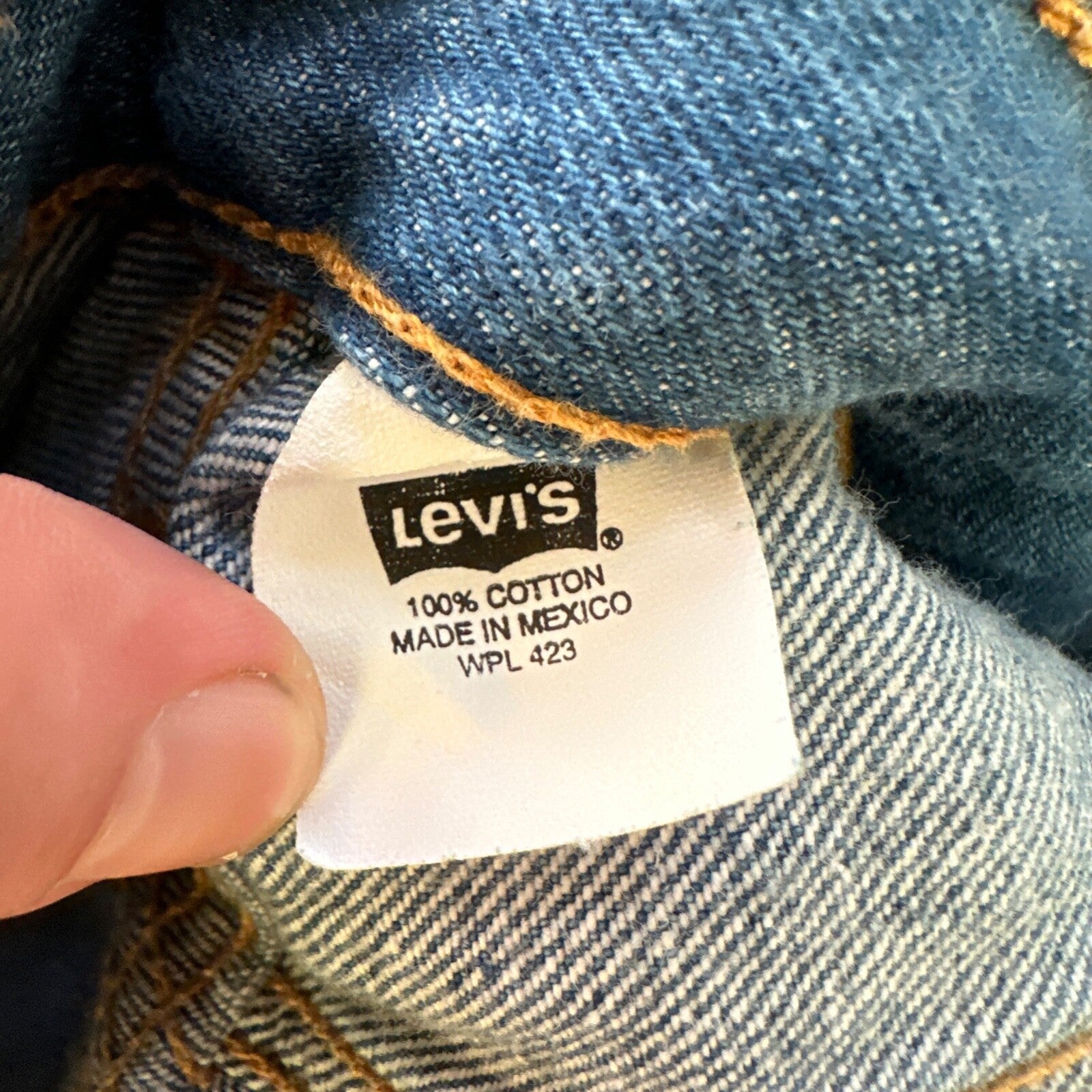 VTG Levis 501 XX Button Fly 90s Y2K Jeans Denim Straight Capri 35x30 Act 32x25