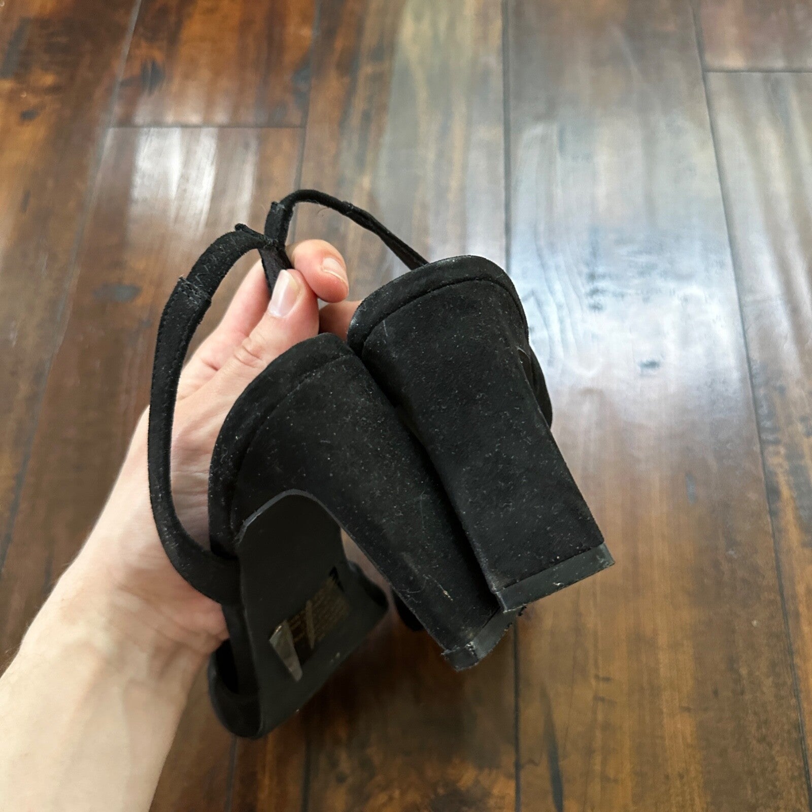 Jacqueline Ferrar Black Pumps Kitten Heel size 9 M