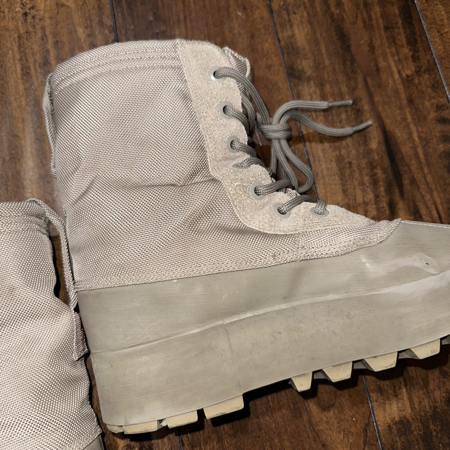 adidas Size 8.5 Yeezy 950 Moonrock Boots - AQ4829 - USED - Rare 2015 OG release