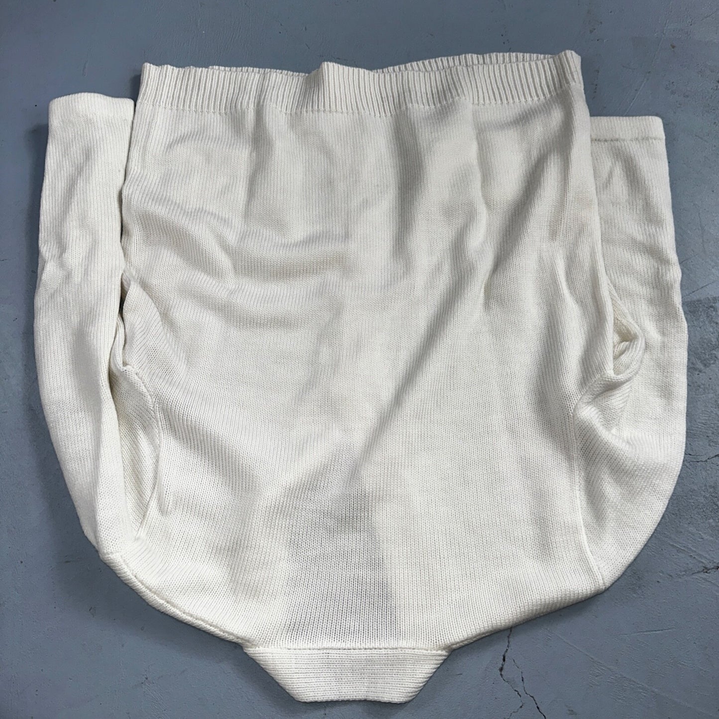 Vintage 1970s 70s White Basic Cardigan MCM Rockabilly Simple Acrylic 80s Preppy