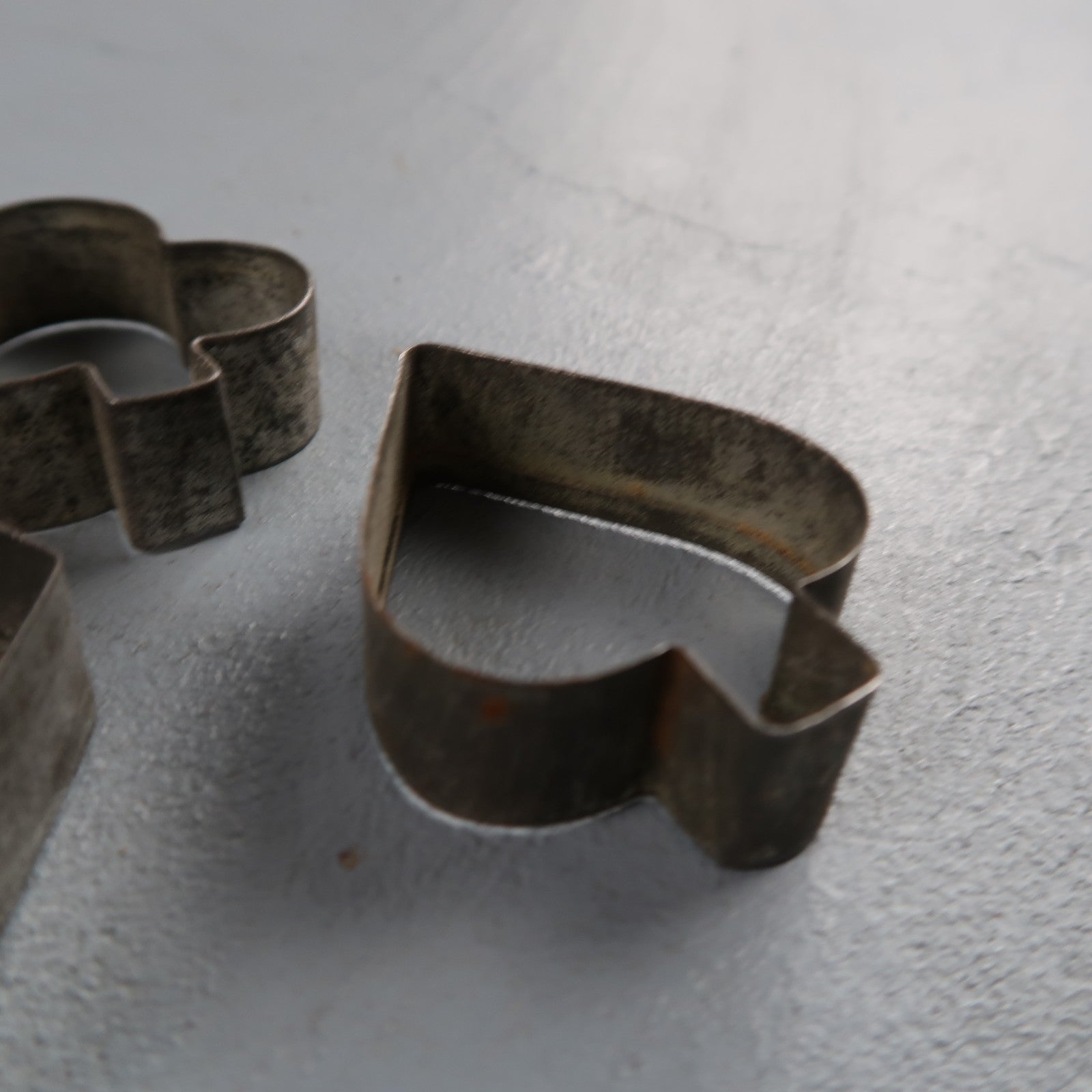 4 Vintage Metal Cookie Cutters Heart Diamond Club Spade Shapes Playing Card Suit