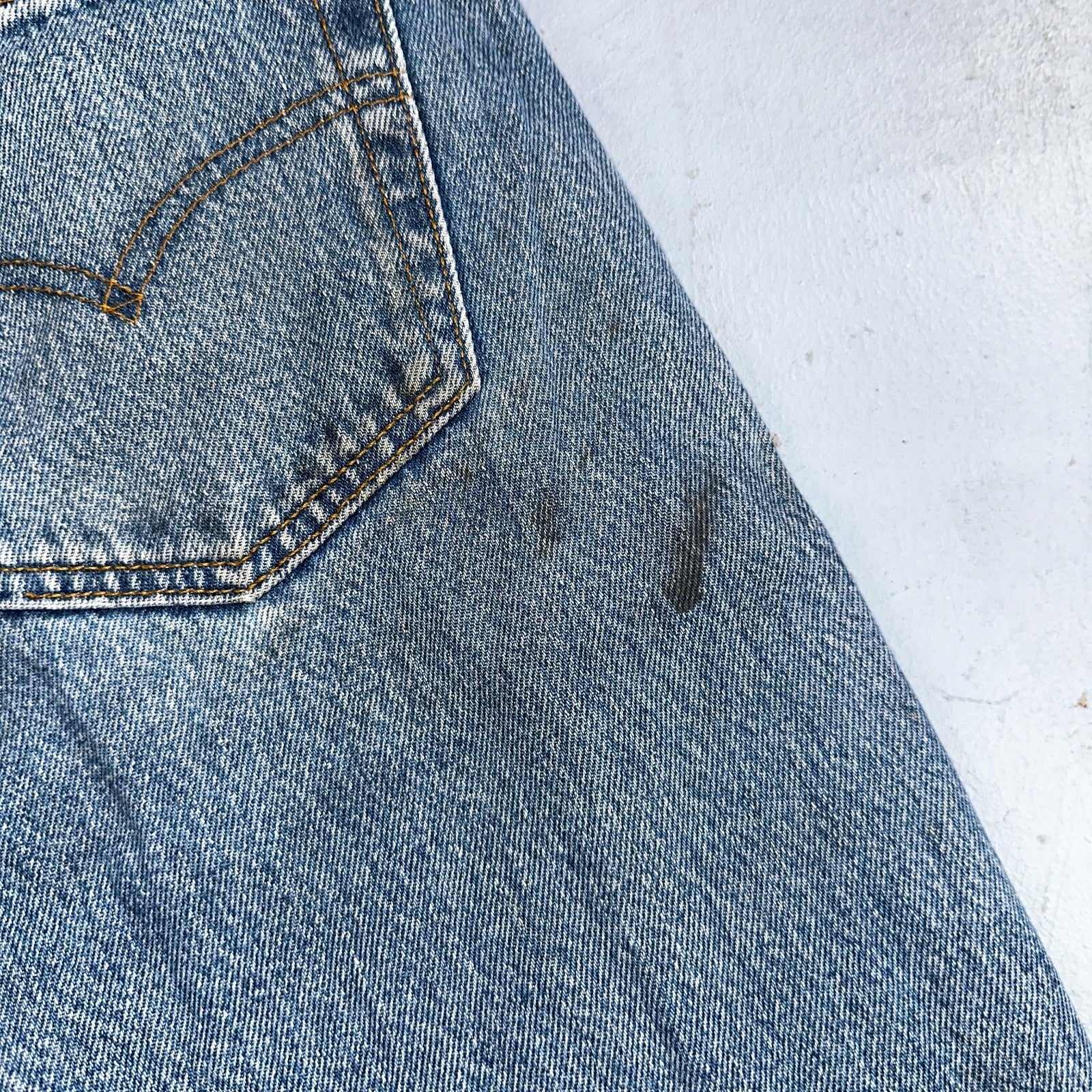 Levis 501 Vintage 90s Poland Straight Leg Jeans Blue Med Wash 34x34 Act 32x33