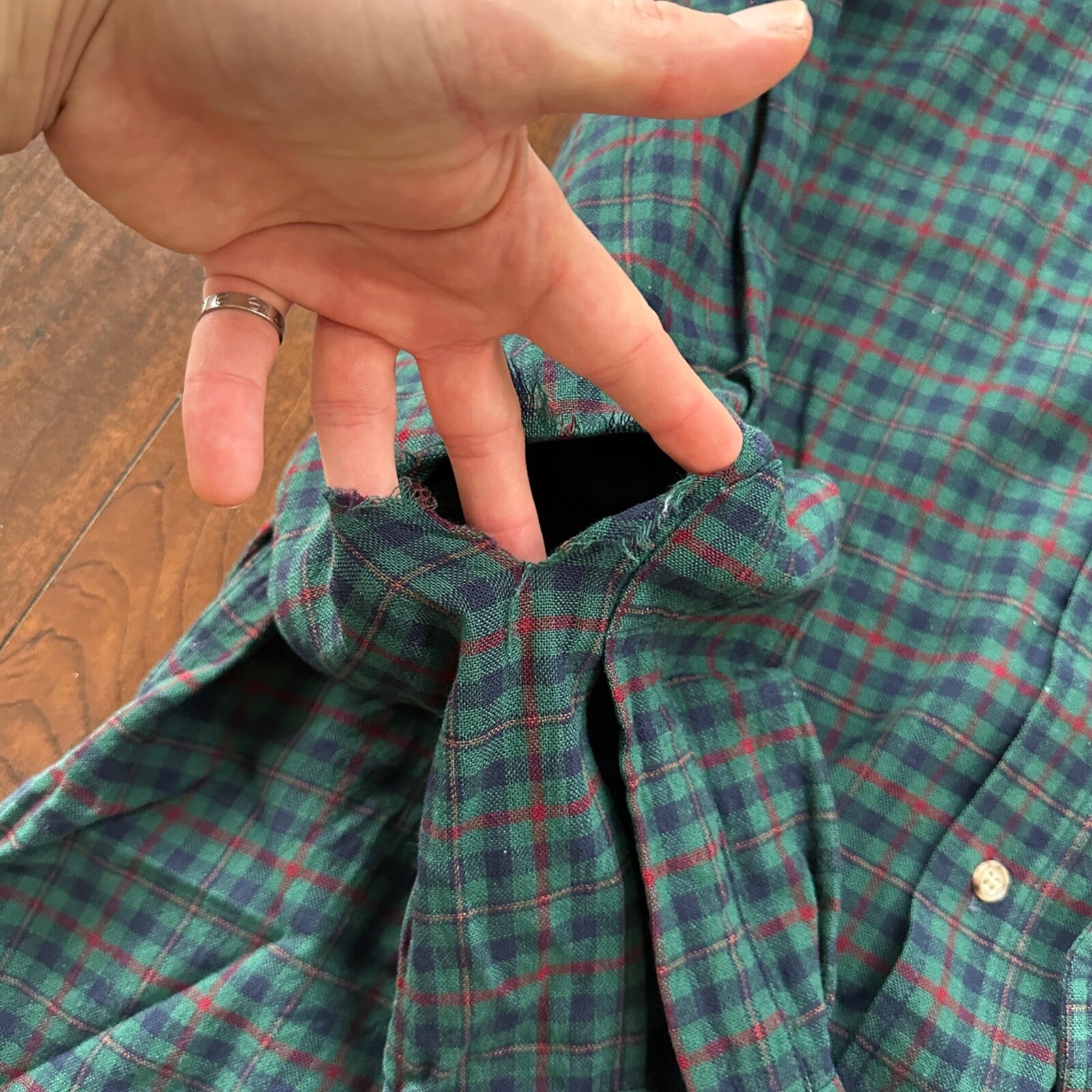 VTG Pendleton Mens Virgin Wool Button Up Shirt Plaid Size L Made in USA Big Hole